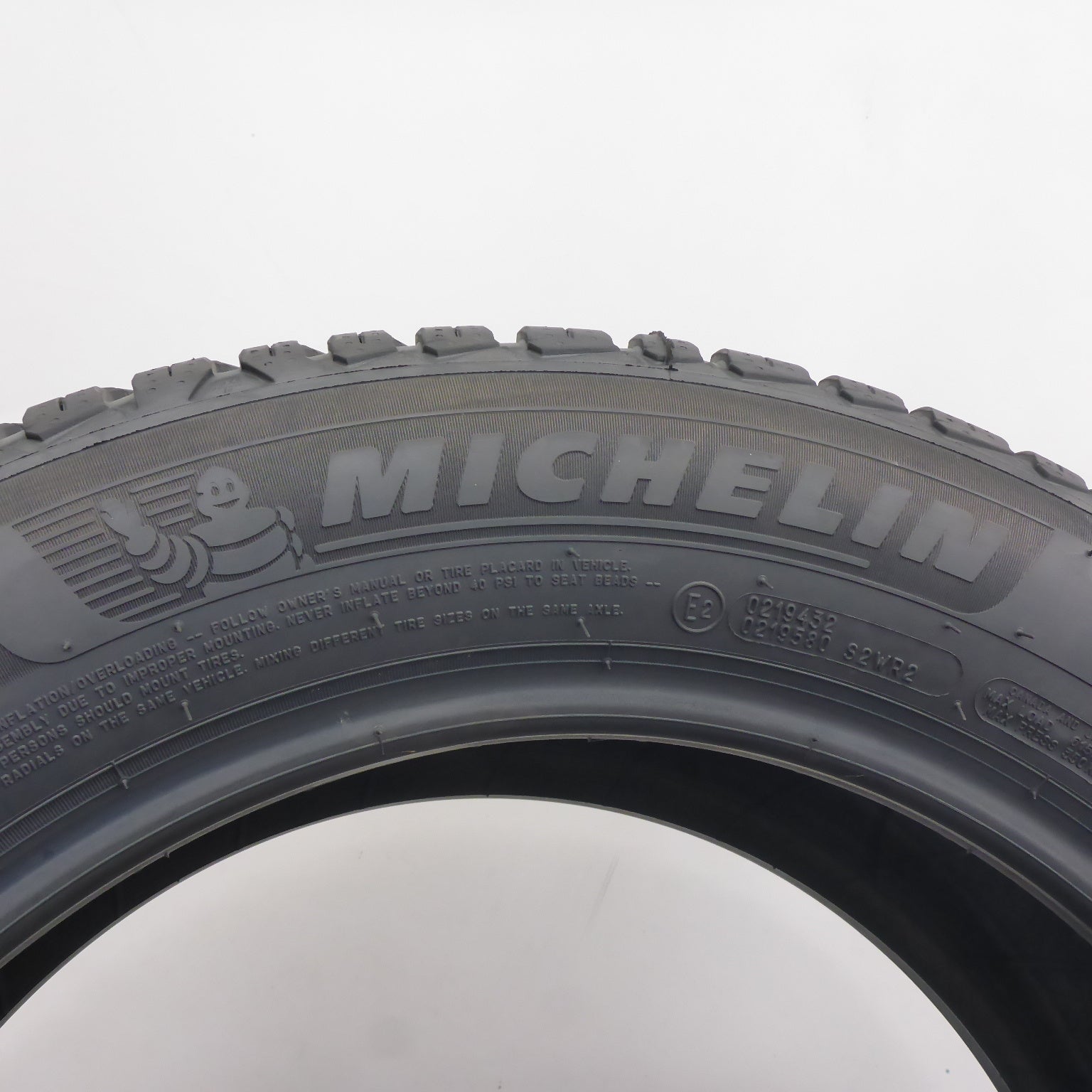 1 pc Multi-season tyre Michelin Cross2 205/55 R16 91W 2025 Unused Year of manufacture 2025