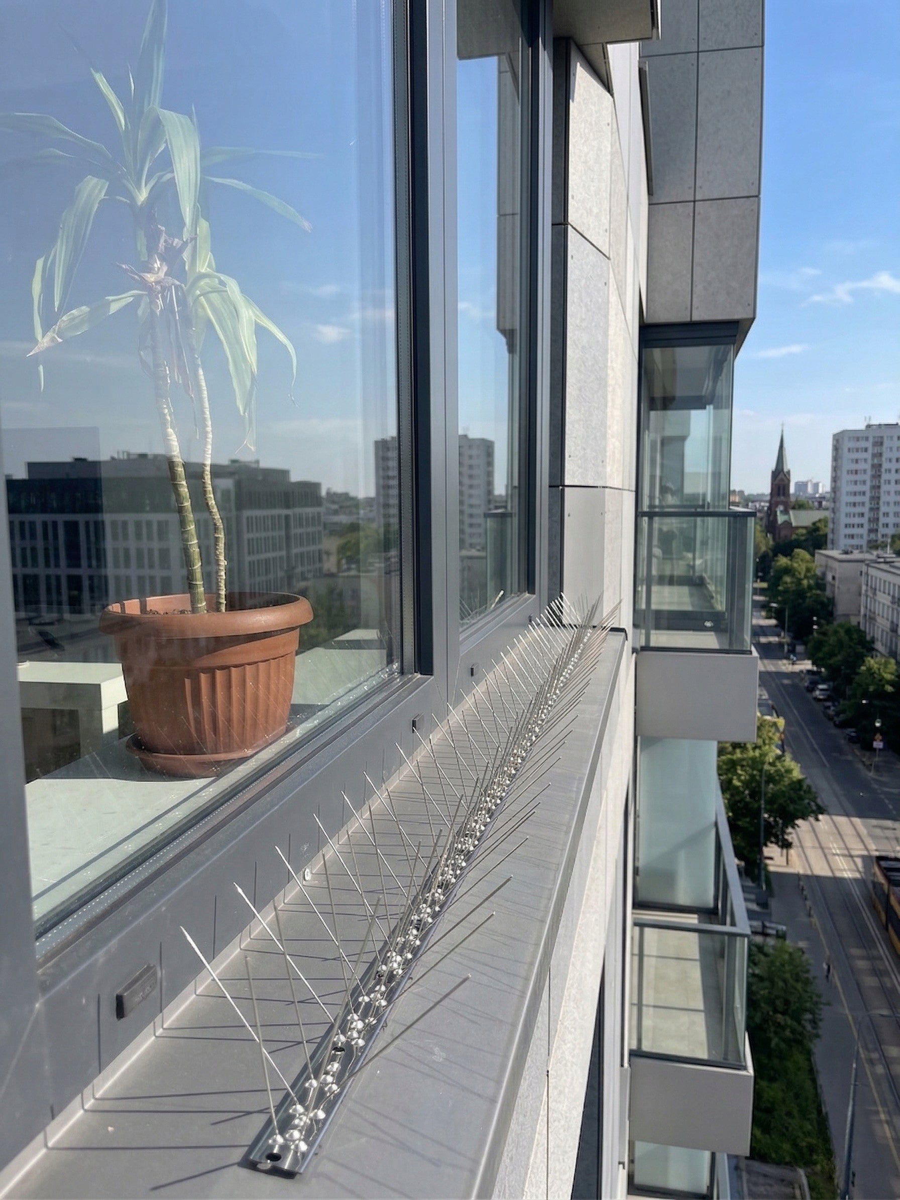 100 % METAL SPIKES FOR BIRDS AGAINST BIRDS LENGTH 50cm, WIDTH OF PROTECTION UP TO 22cm Product weight with unit packaging 0.2 kg