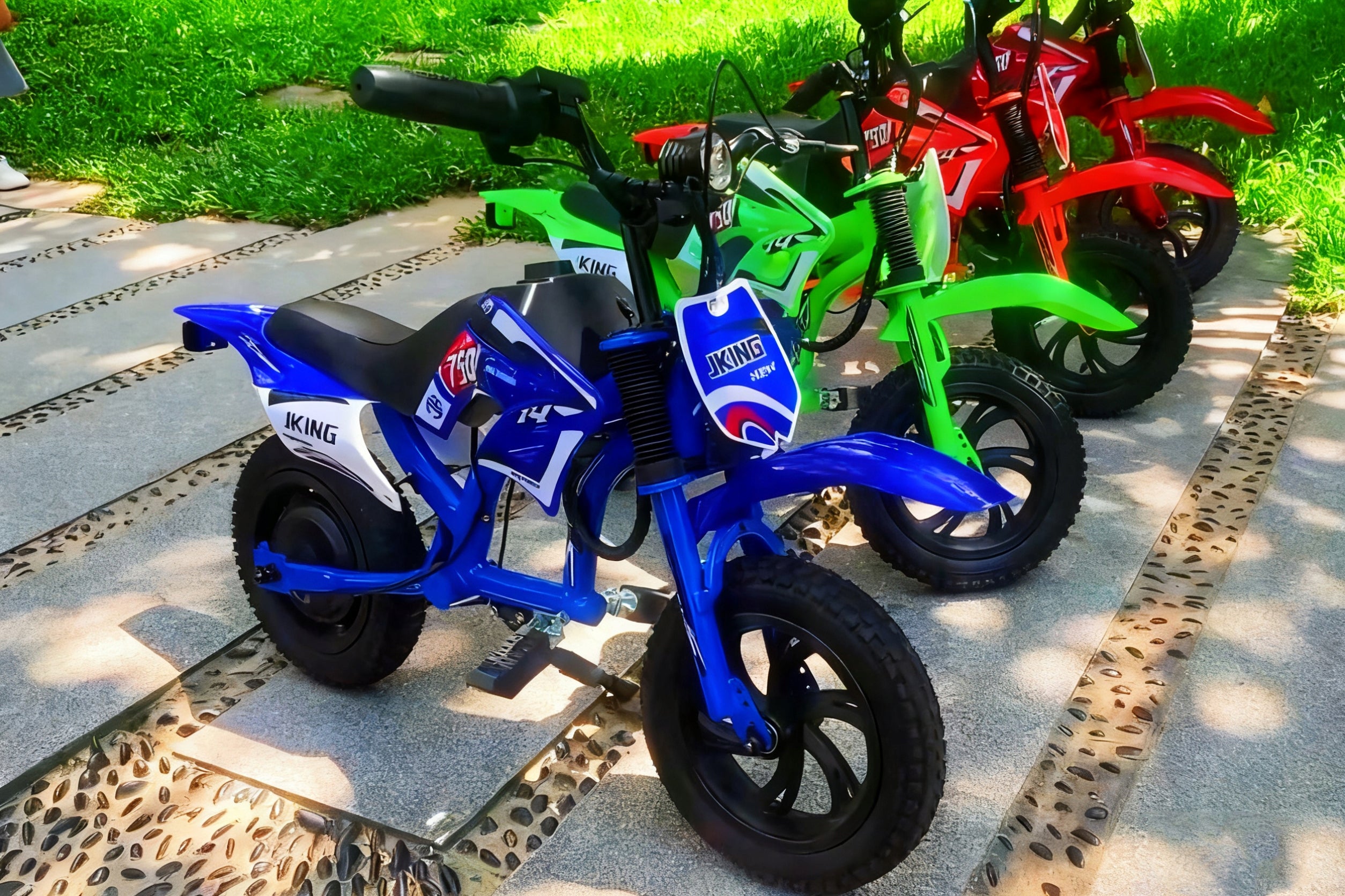 12"Children's Electric motorcycle 25.2V 2600MAh 300W ,16km/h EAN (GTIN) 9331727727996