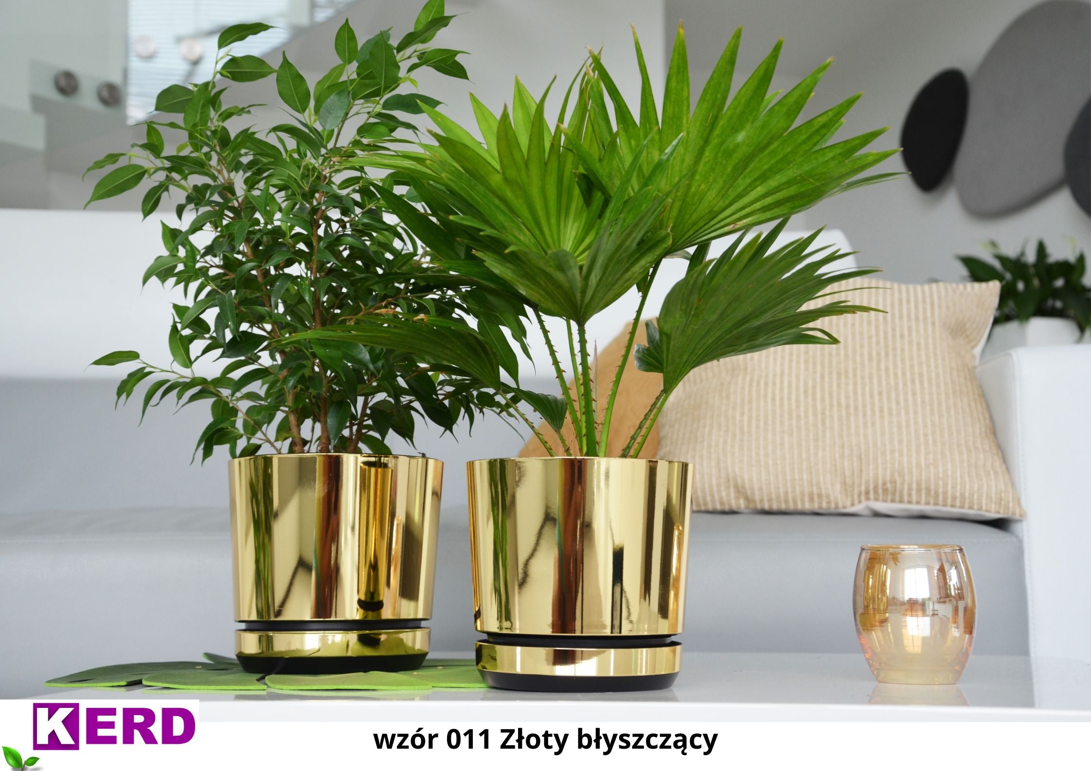 12 GOLD SHINY high gloss FLOWER POT with a stand with drainage GLAMOR Manufacturer code DEKOR 12/011