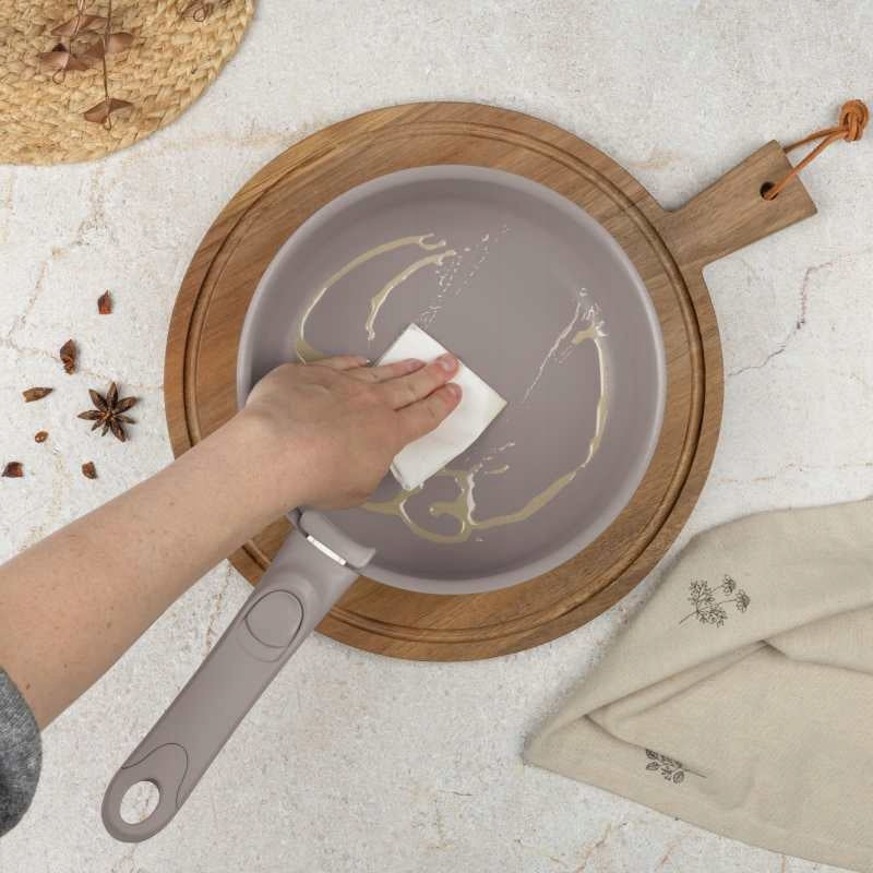 12-Piece Taupe Collection Dinnerware Set with Titanium Coating Manufacturer code BH-8251