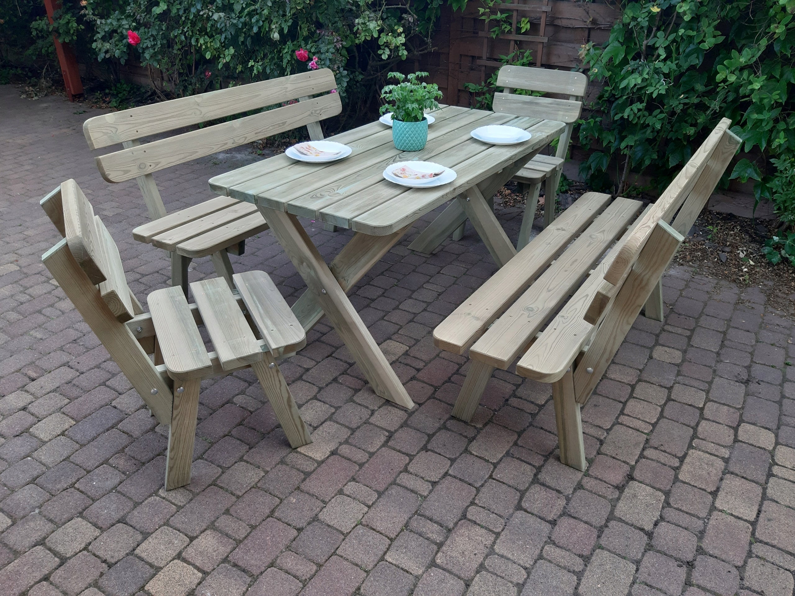 180ZK GARDEN FURNITURE STABLE DURABLE FURNITURE SET Manufacturer Andrzej Gurzyński
