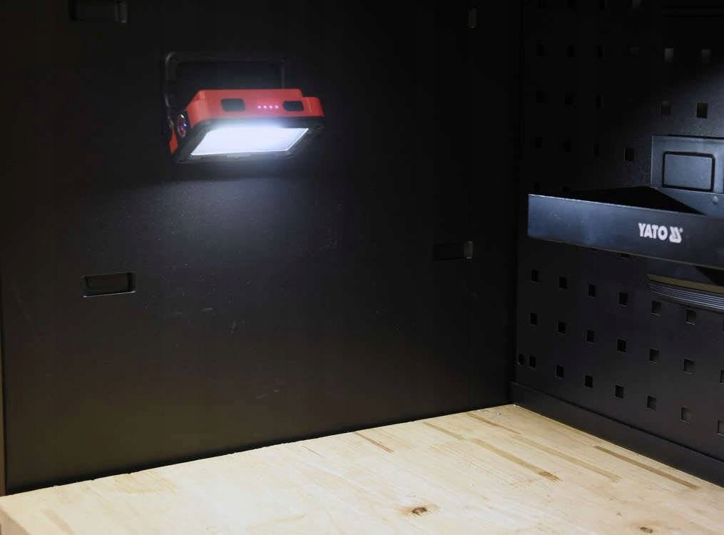 Nešiojama Yato YT-81819 prožektorius, 5 W COB LED, 300 lm