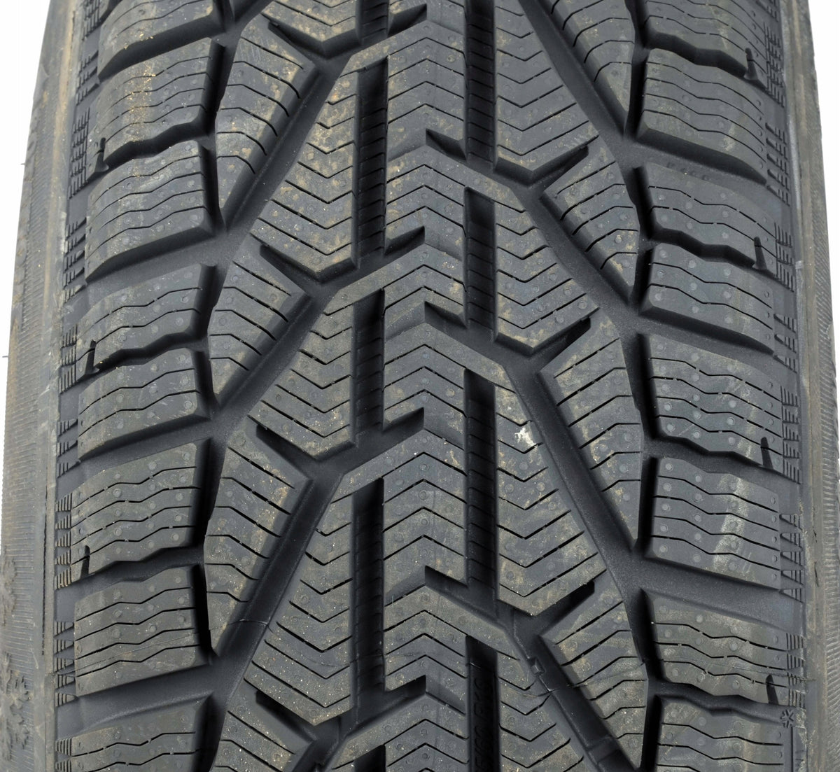 1x 265/60R18 114H XL SUV WINTER Taurus Winter Tire Year of manufacture 2026/2025