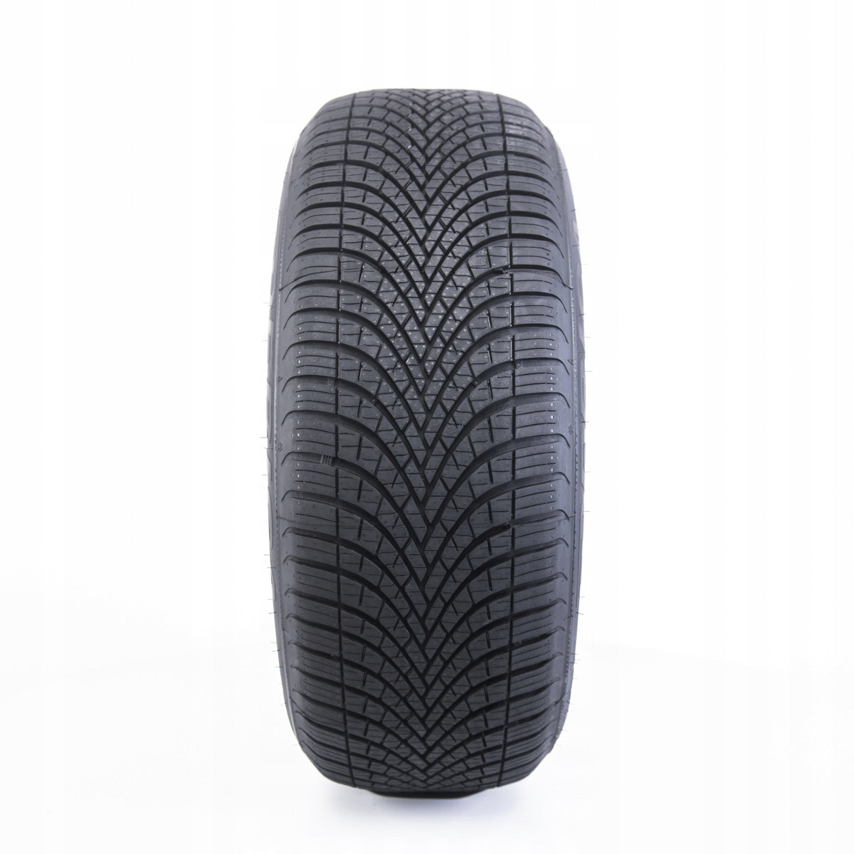 1x ALL-SEASON TYRE 215/50R17 Dębica Navigator 3 Number of tires offered 1 pc.