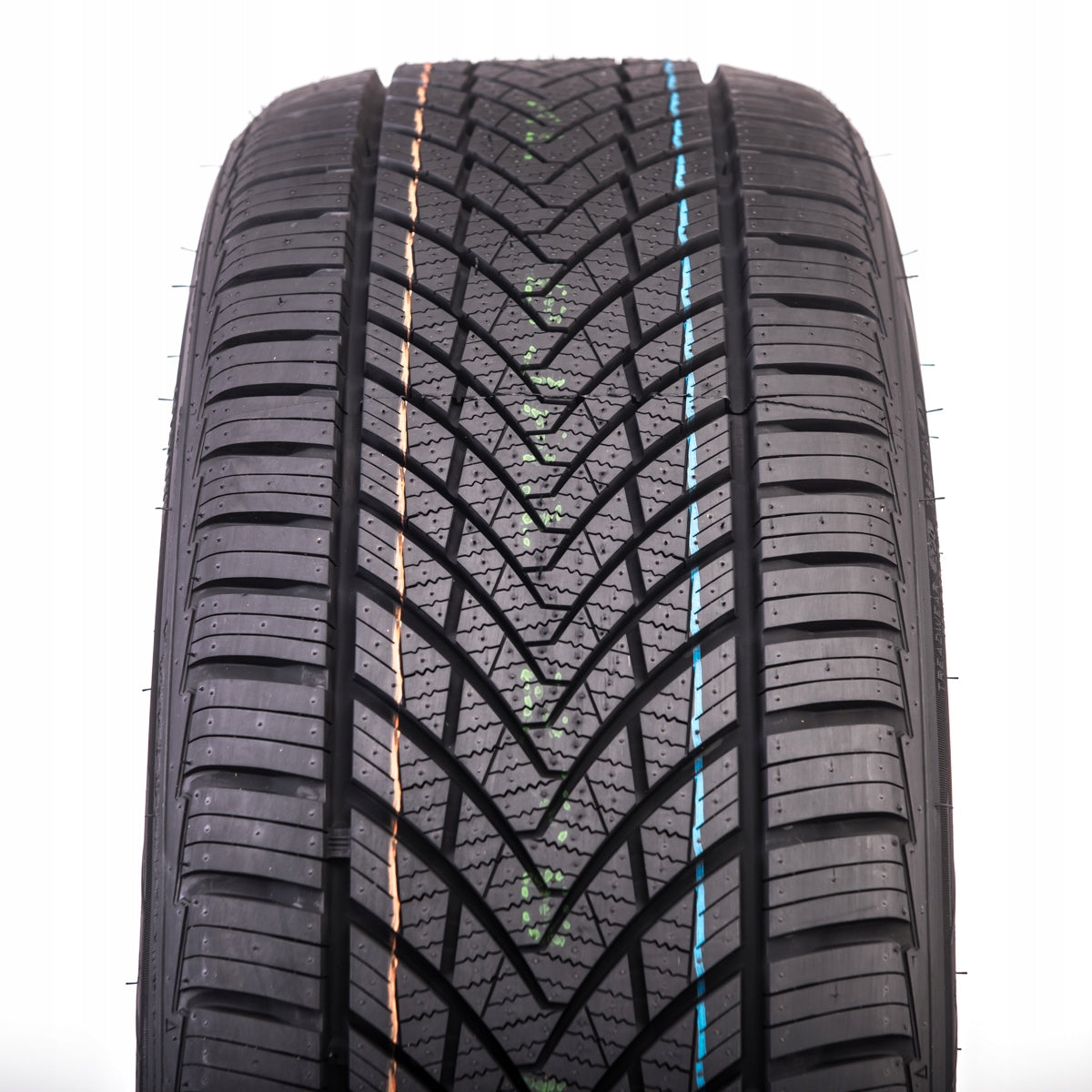 1x ALL-SEASON TYRE 235/45R18 Rotalla RA03 98Y