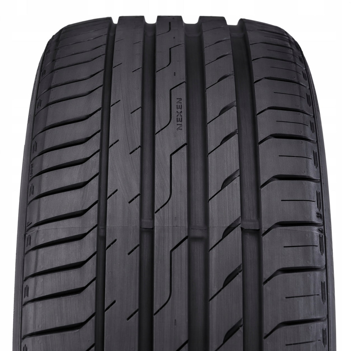 1x SUMMER TYRE 225/40R18 Nexen Nfera Sport 92Y AO