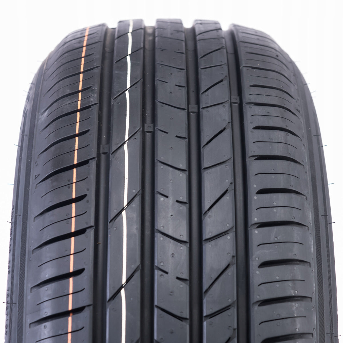 1x SUMMER TYRE 225/60R17 Ceat Sport Drive SUV Season summer