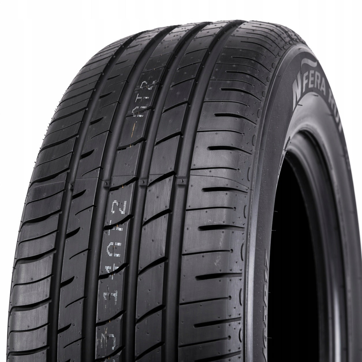 1x SUMMER TYRE 225/65R18 Nexen N'Fera RU1 103V