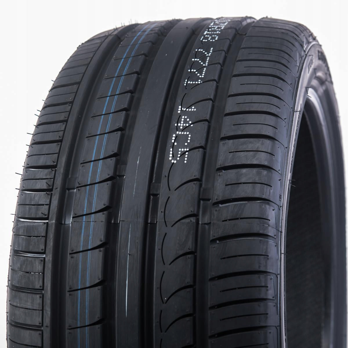 1x SUMMER TYRE 245/35R19 Austone SP701 93W