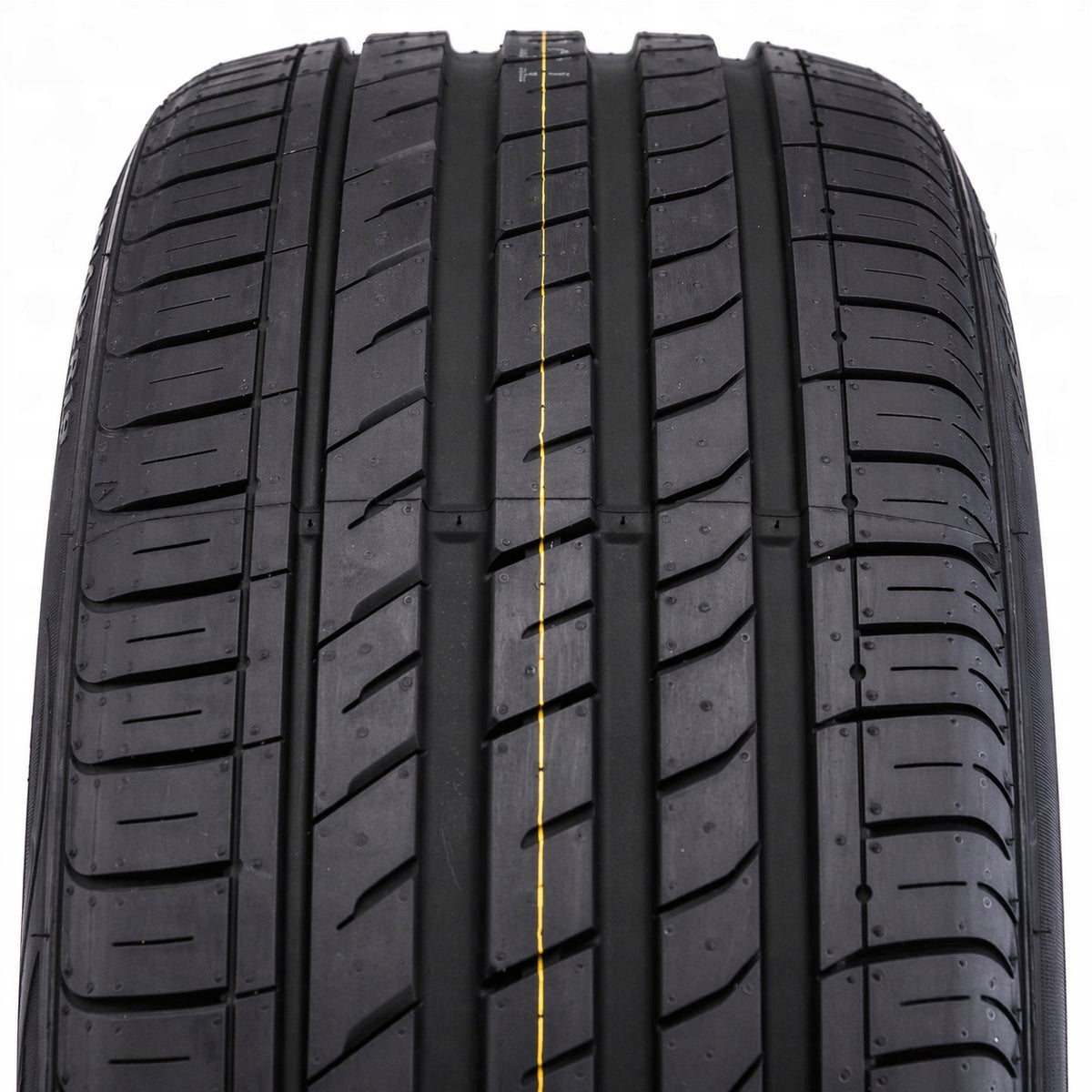 1x SUMMER TYRE 245/40R19 Nexen Nfera SU1 98Y Number of tires offered 1 pc.