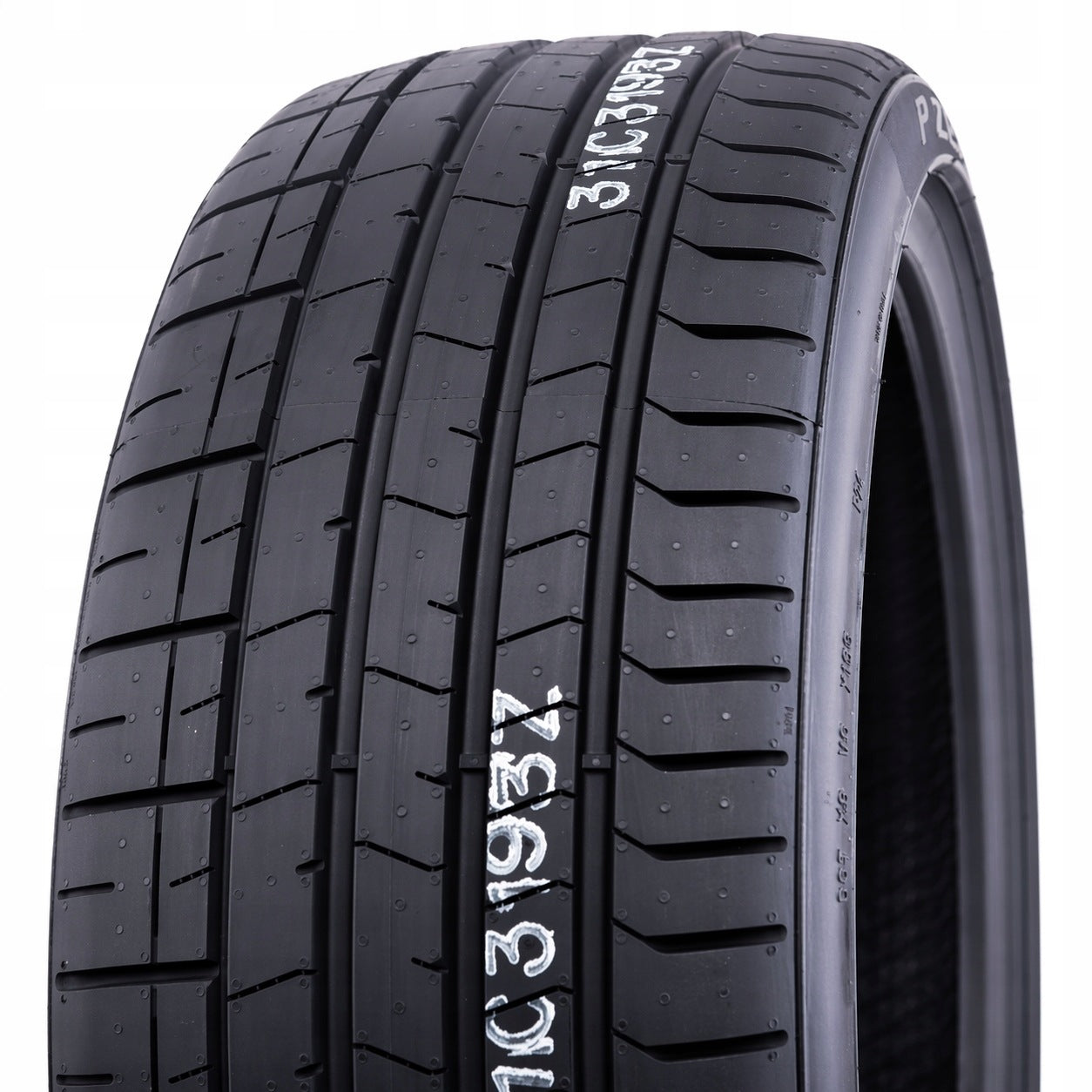 1x SUMMER TYRE 245/40R19 Pirelli P-Zero PZ4 98Y *