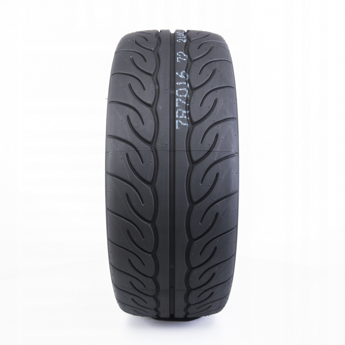 1x TIRE 225/40R18 Yokohama Advan Neova AD08 RS Number of tires offered 1 pc.