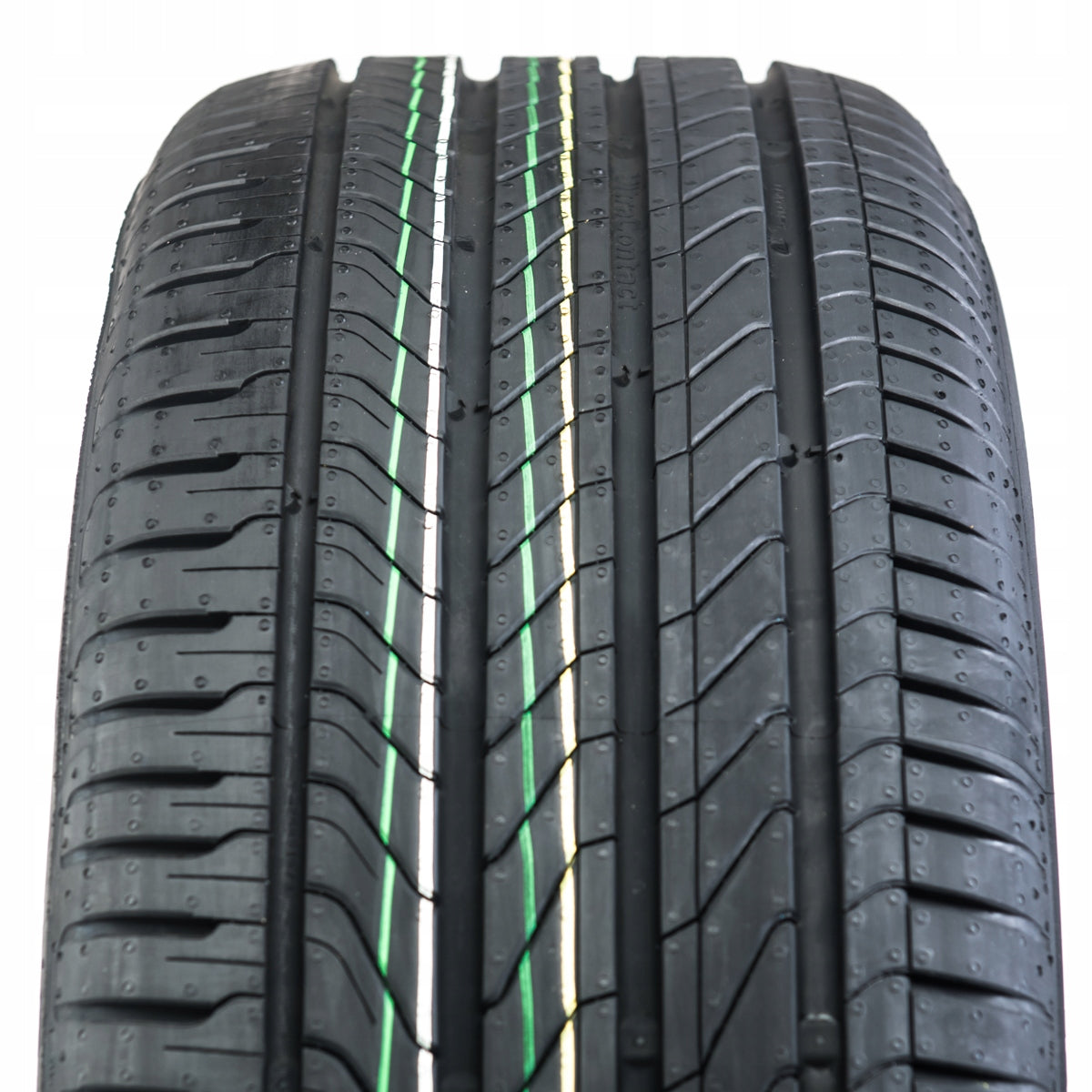 1x TIRE 235/55R19 Continental UltraContact NXT Number of tires offered 1 pc.