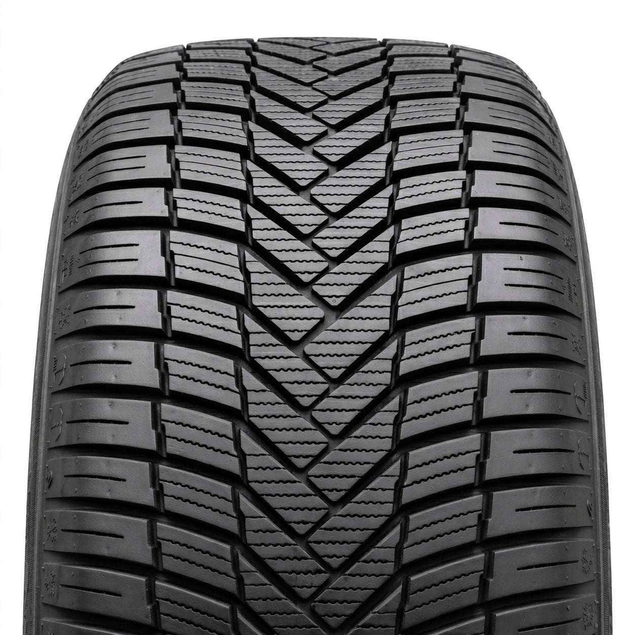 1x TYRE 225/40R18 Autogreen A/S VERSAT AS 2