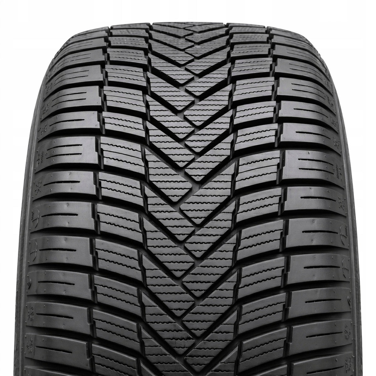 1x TYRE 225/40R18 Autogreen A/S VERSAT AS 2
