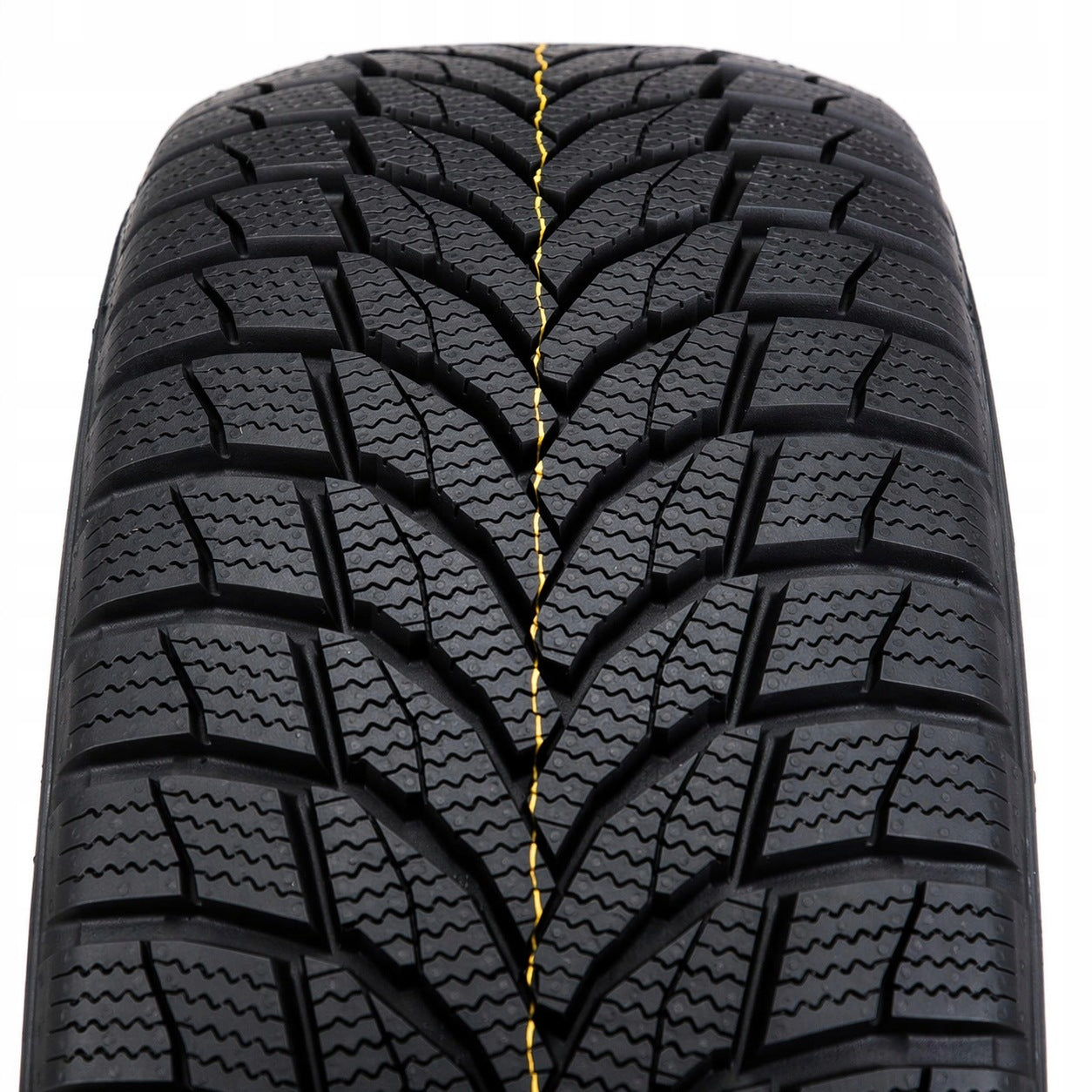 1x TYRE 235/75R15 Nexen Winguard Sport 2 SUV Number of tires offered 1 pc.