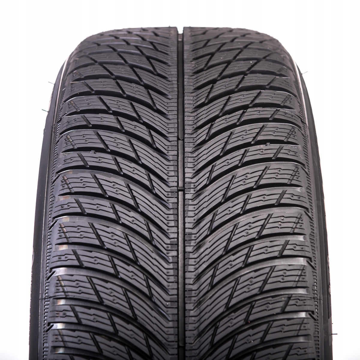 1x TYRE 245/50R19 Michelin Pilot Alpin 5 SUV Number of tires offered 1 pc.