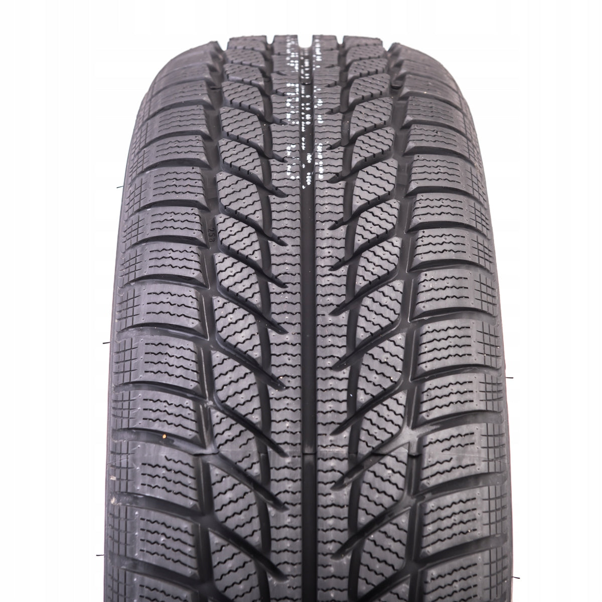 1x WINTER TYRE 235/40R18 Goodride SW608 95V Number of tires offered 1 pc.