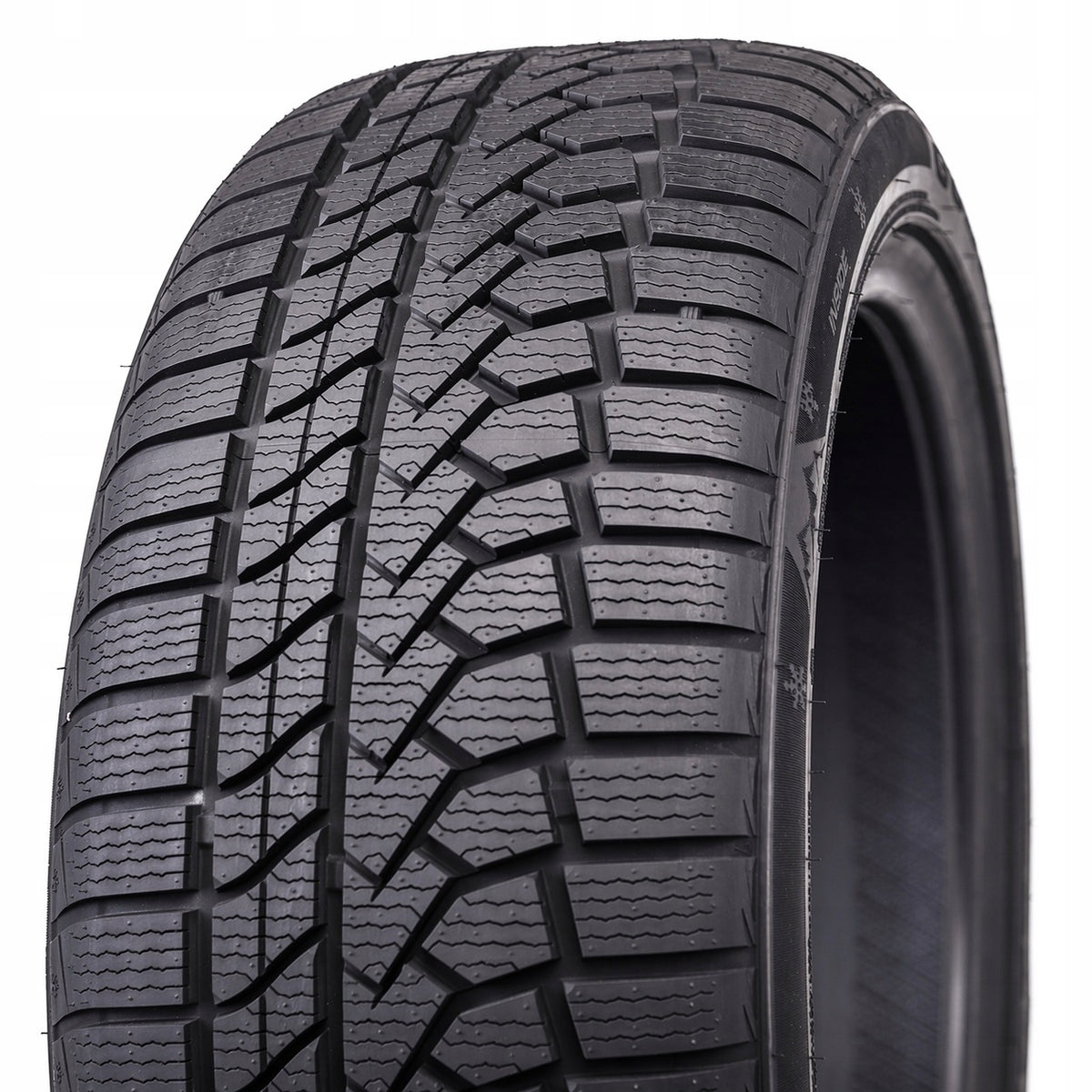 1x WINTER TYRE 245/65R17 Goodride ZuperSnow Z-507