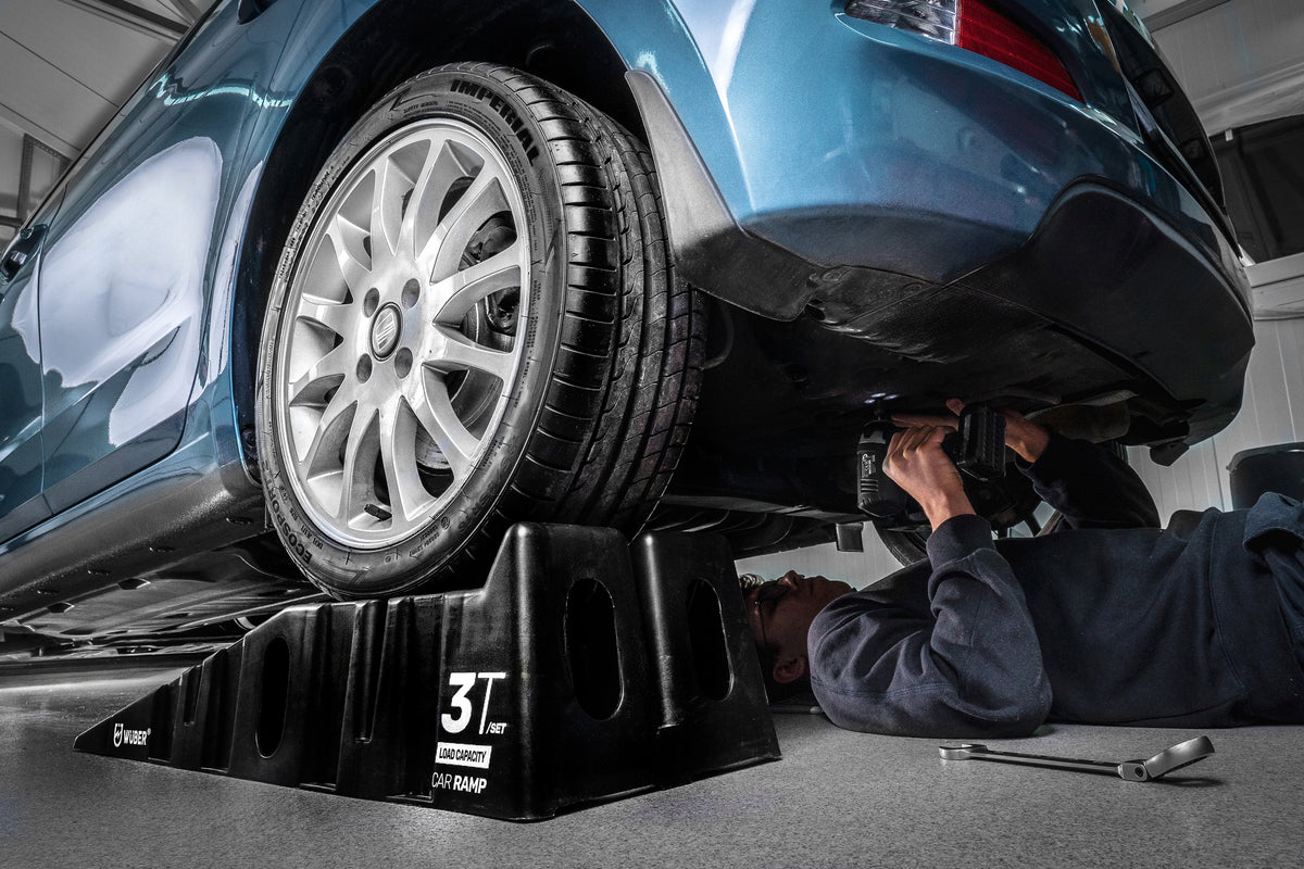 2 PCS CAR RAIDS WORKSHOP RAMPS OVERRUN PLATFORMS WIDE 3T Manufacturer code W95001 NAJAZDY SAMOCHODOWE