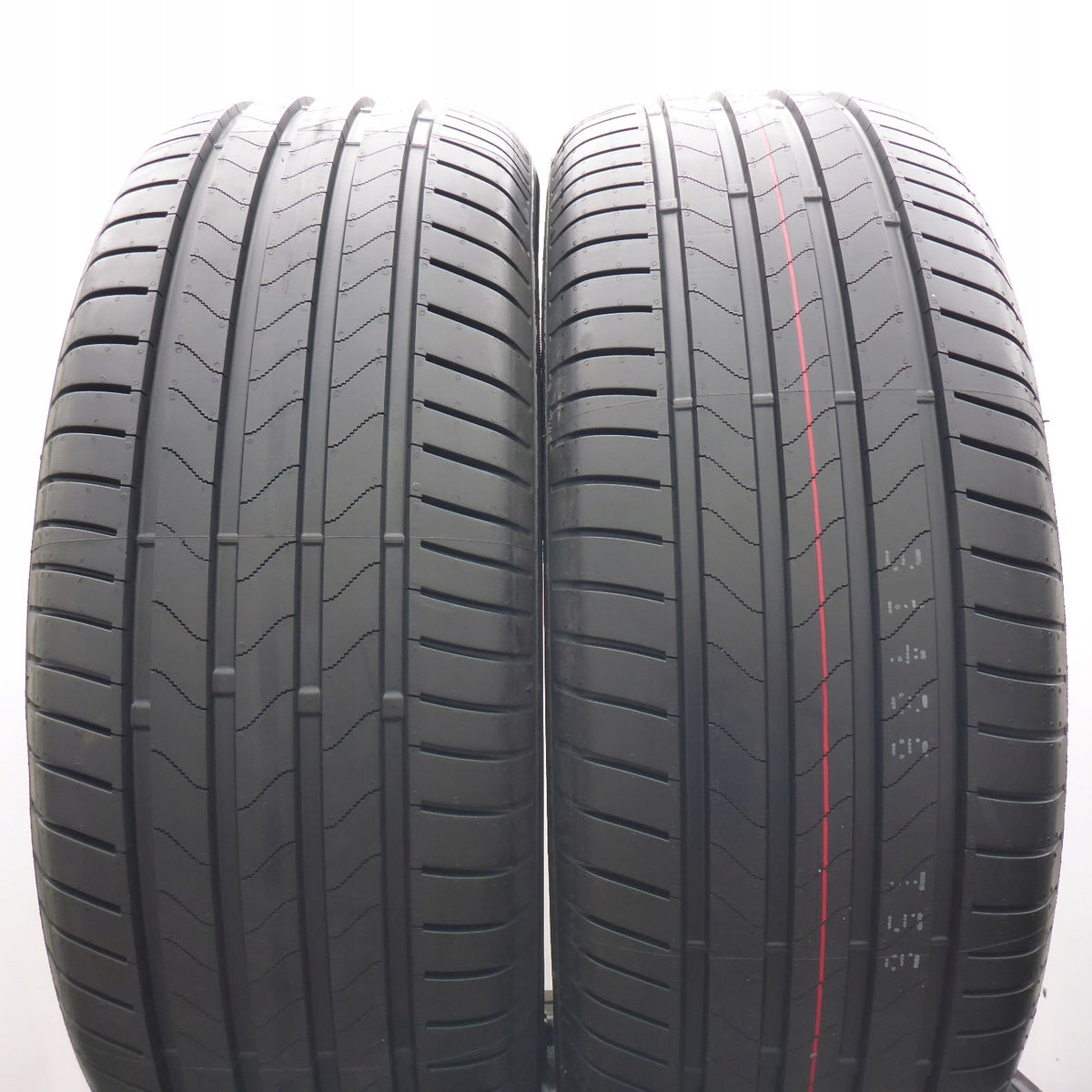 2 Pack Summer Tyres Bridgestone Turanza 6 235/55 R19 105W 2026 Unused
