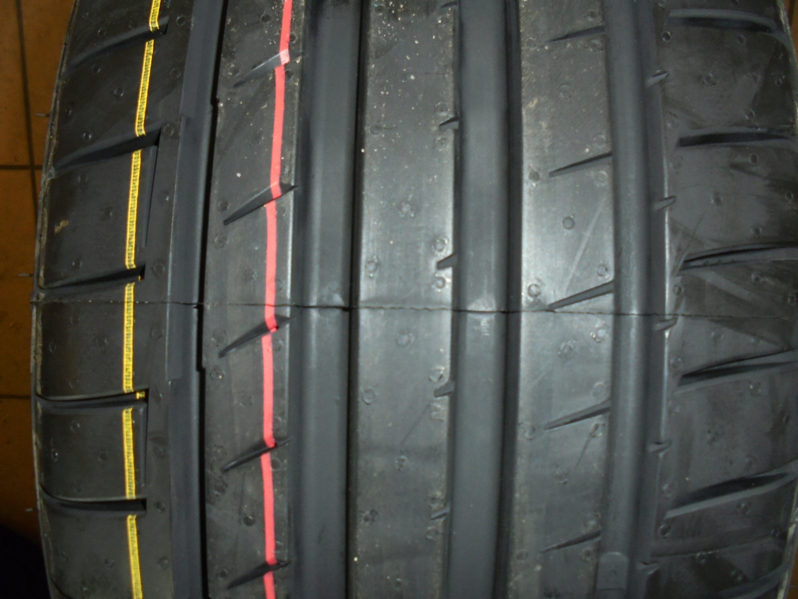215/45R17 Ceat SportDrive Season summer