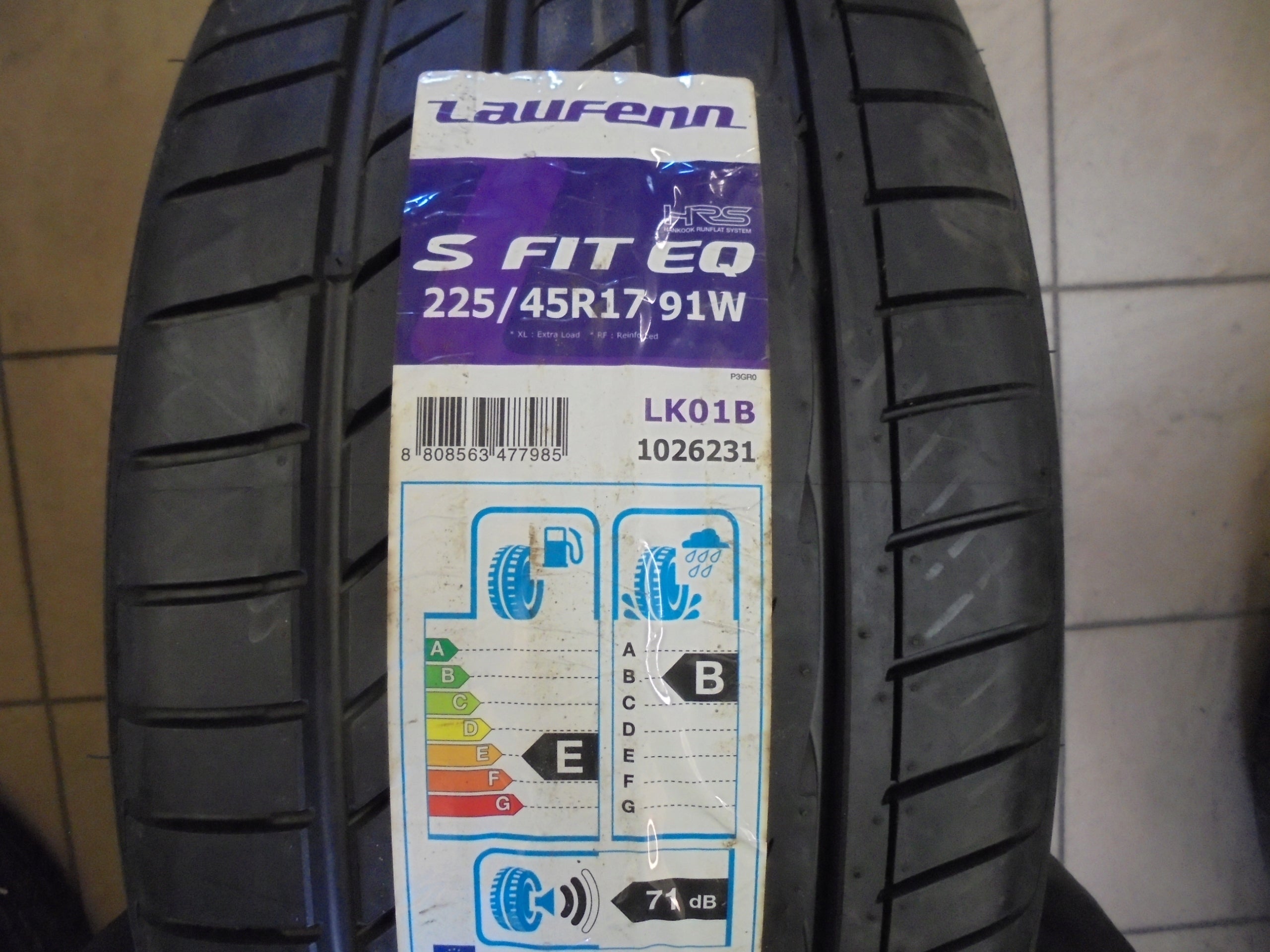 225/45R17 Laufenn S Fit EQ LK01B HRS