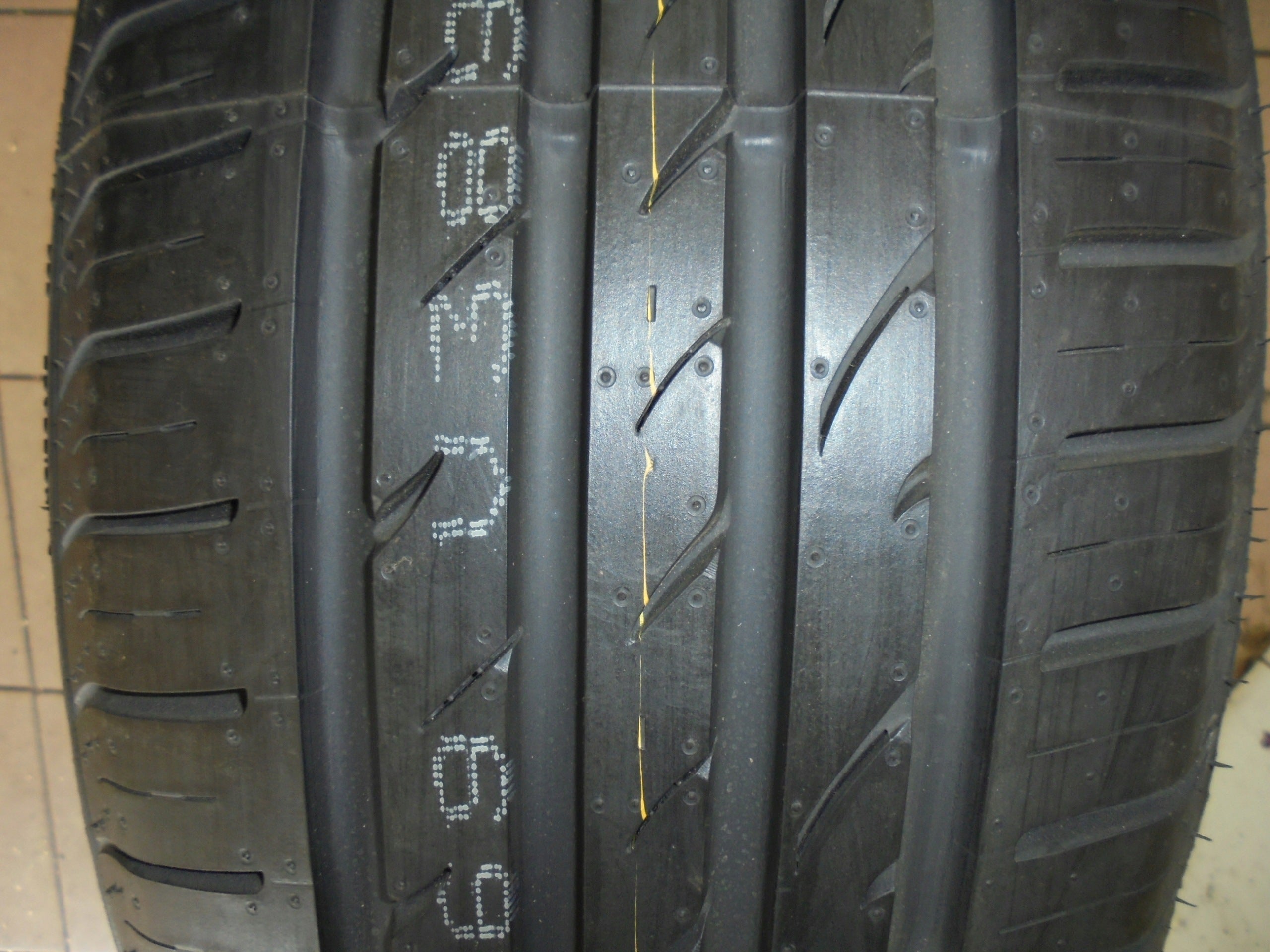 235/55R17 Nexen N`Blue HD Plus Year of manufacture 2024