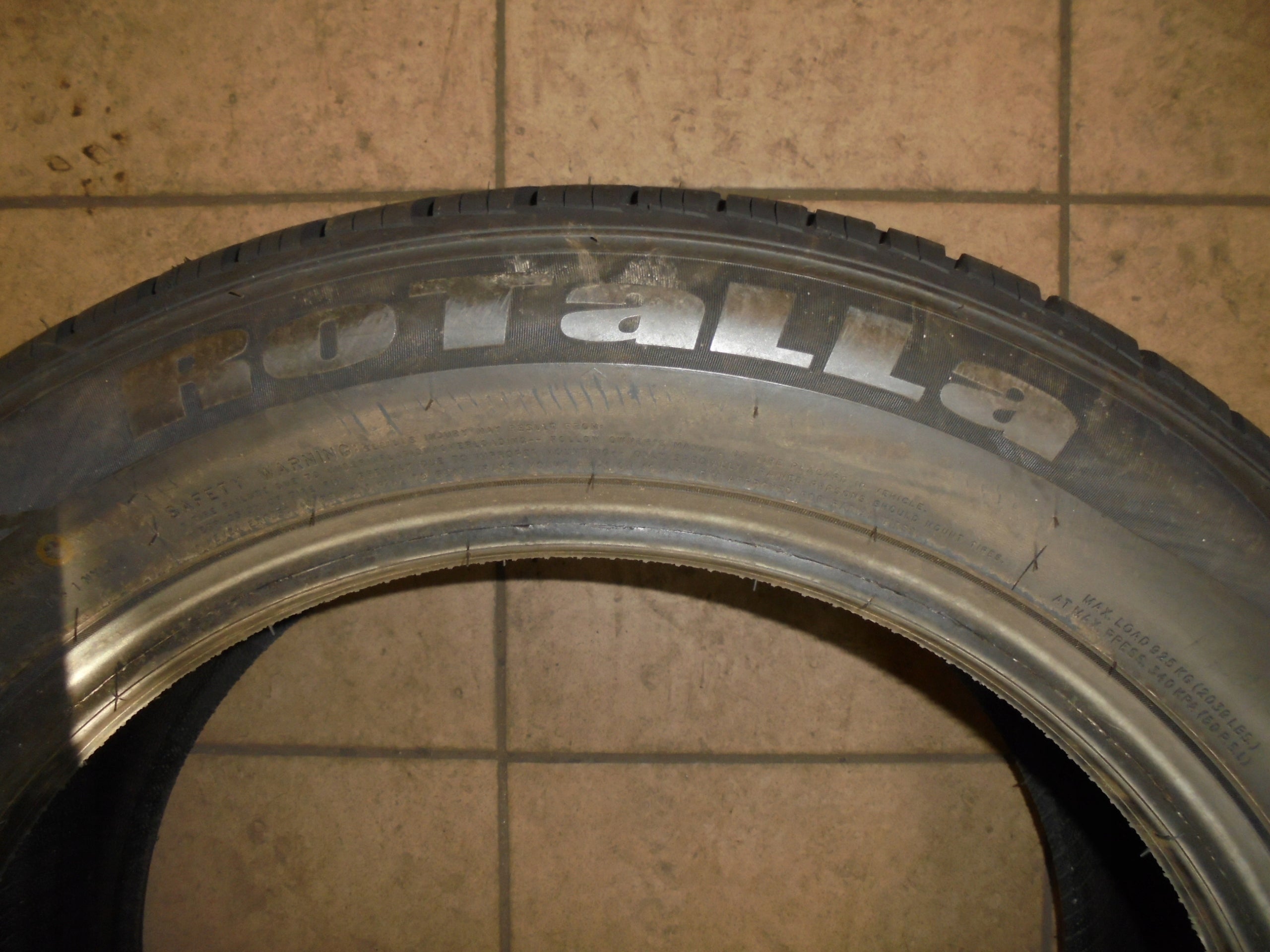 235/55ZR19 Rotalla Setula 4 Season RA03 Number of tires offered 1 pc.