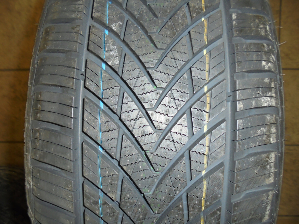 235/55ZR19 Rotalla Setula 4 Season RA03 Season all-season