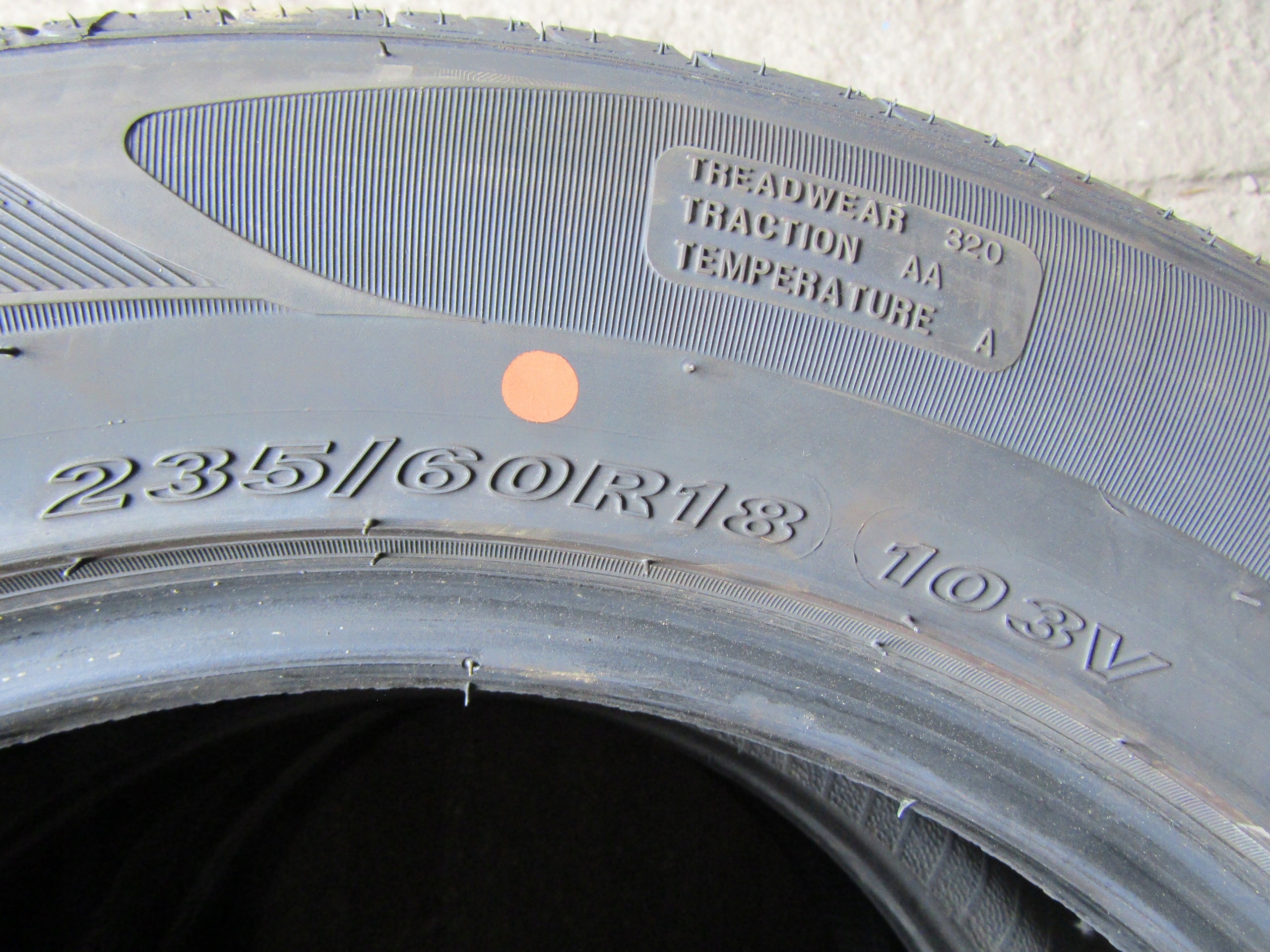 235/60R18 NEXEN NFERA RU1 SUV UNUSED 103V 2024R Number of tires offered 1 pc.