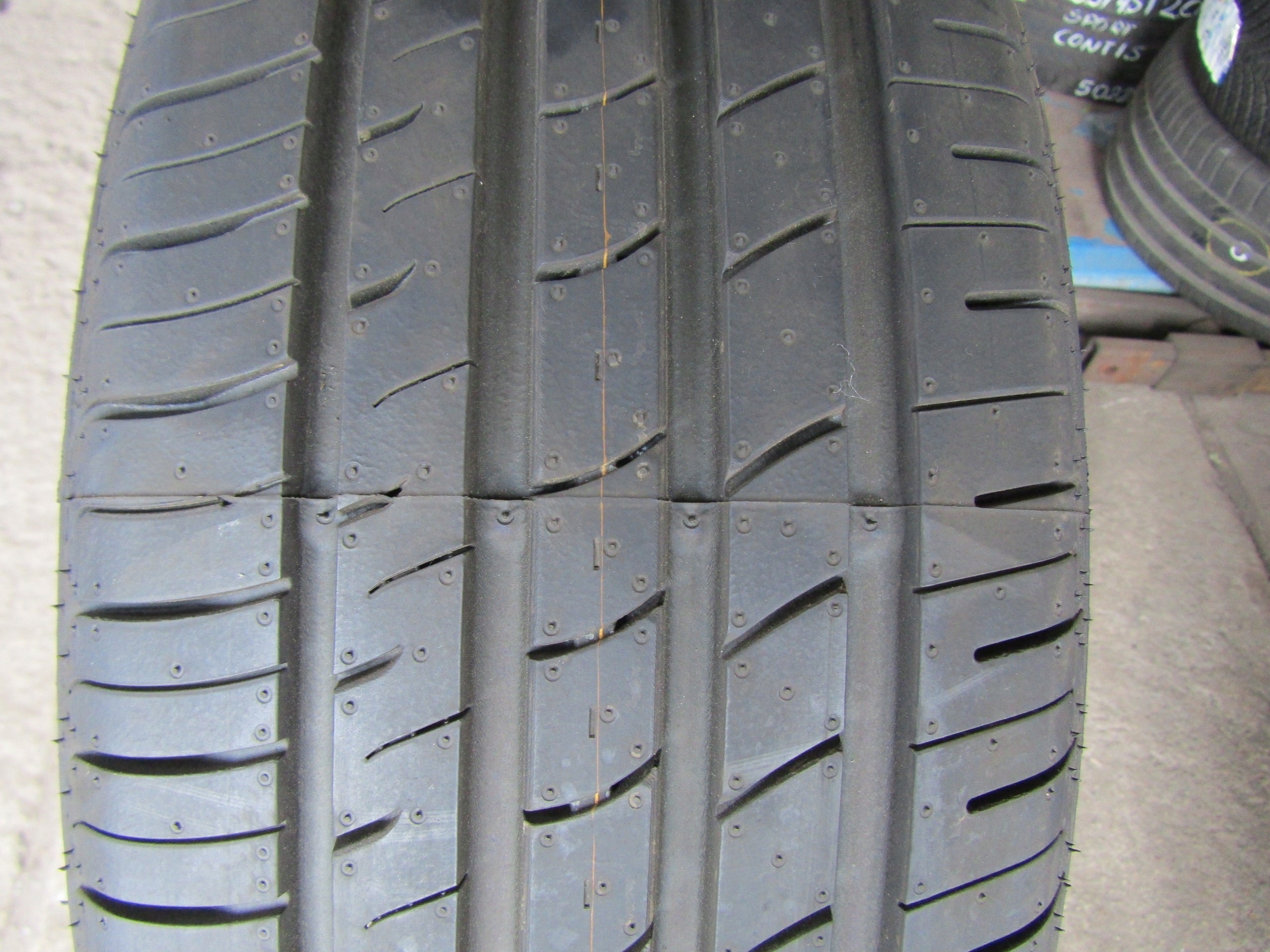 235/60R18 NEXEN NFERA RU1 SUV UNUSED 103V 2024R