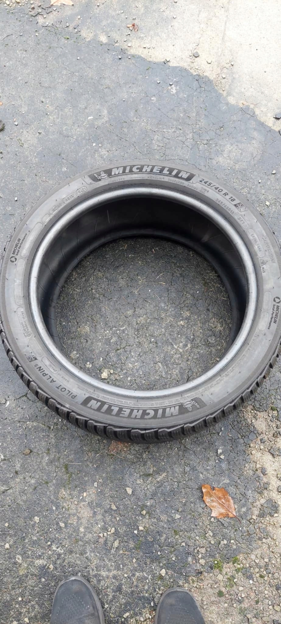 245/40R18 MICHELIN Pilot Alpin 5 - New - 2pcs Season winter
