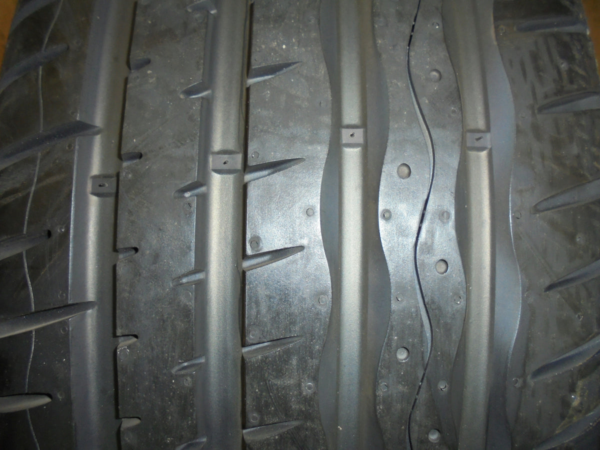 245/45ZR19 Laufenn Z Fit EQ LK03
