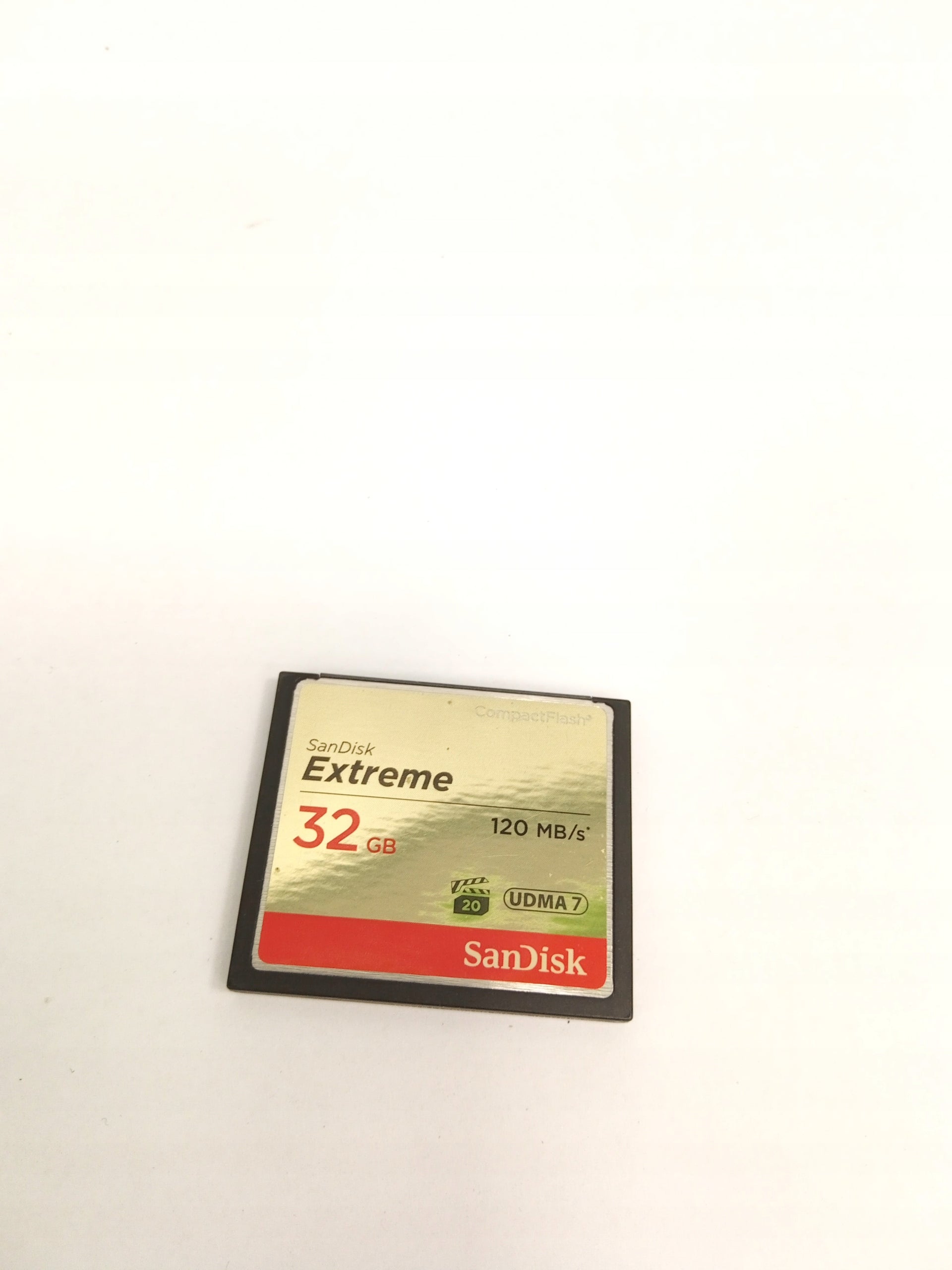 2X CF card Sandisk 32GB Extreme write 85MB/s read 120MB/s Manufacturer SanDisk