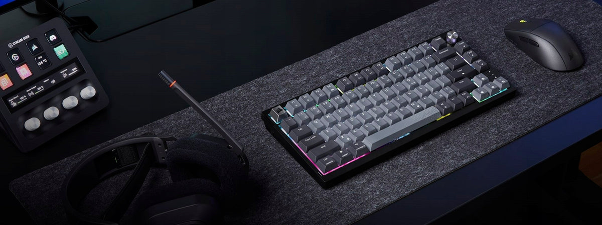2X Keyboard Corsair K65 PLUS WIRELESS Keyboard layout US international (qwerty)