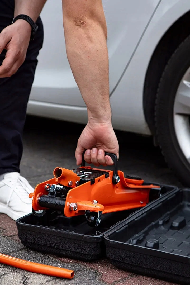 2X NEO Frog Car Lift Low Profile 2.5T + Mat + Gloves Zes Product weight with unit packaging 12.5 kg