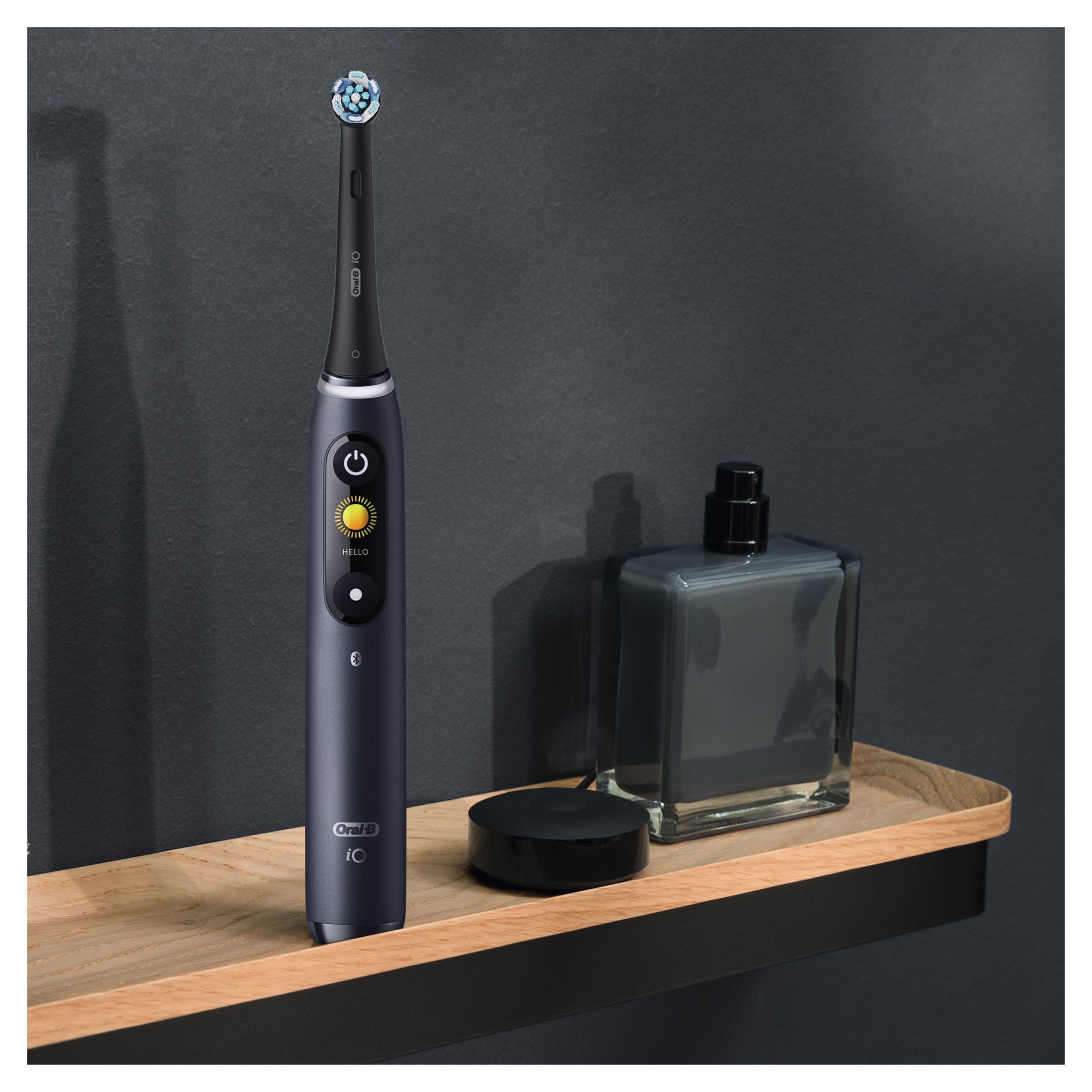 2X Oral-B iO8 Duo Black Onyx/White electric toothbrush for adults Brand Oral-B