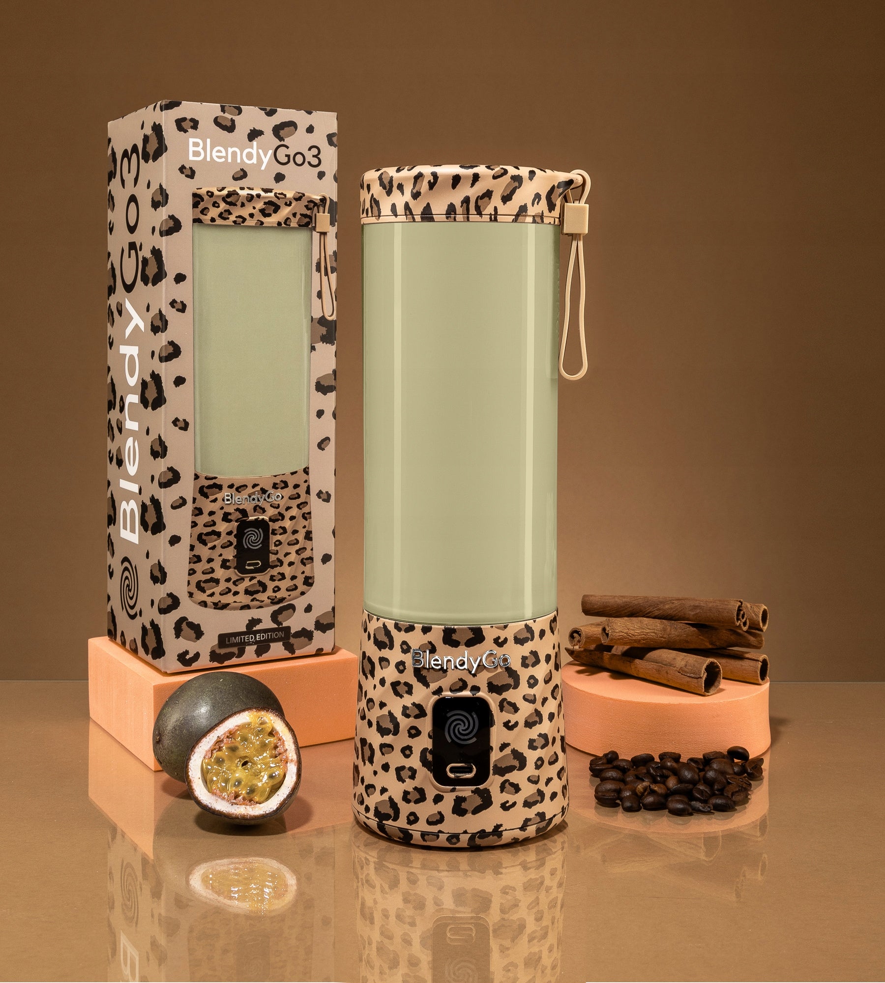 2X USB WIRELESS BLENDER 550ML MINI PORTABLE SMOOTHIE ICE PANTHER Model BlendyGo 3 - blender kielichowy bezprzewodowy