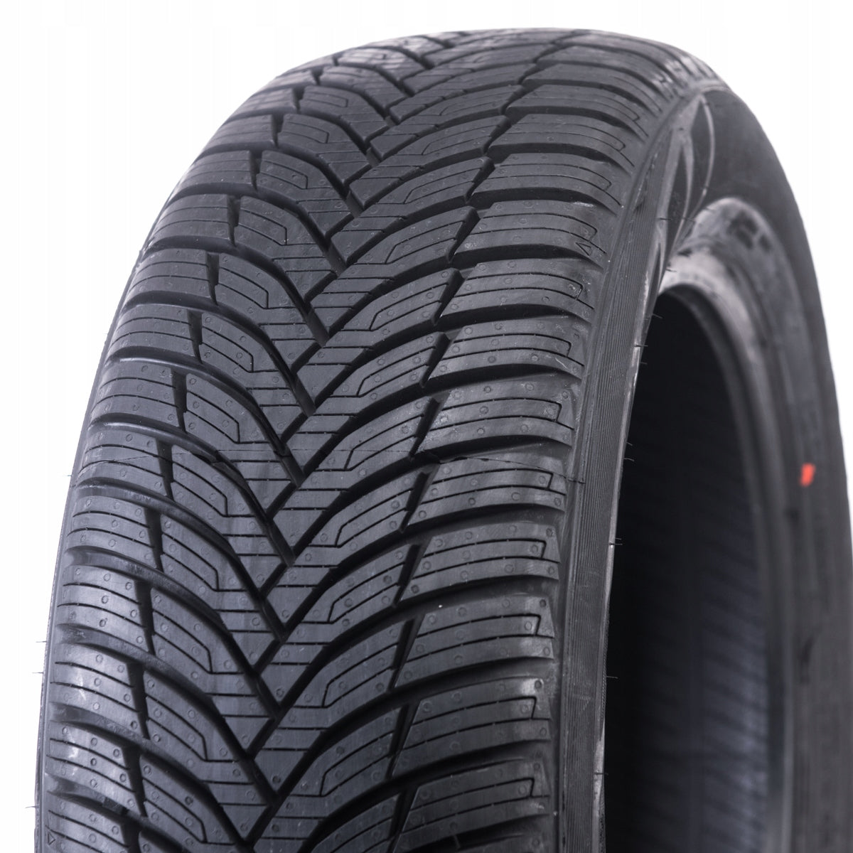 2x ALL-SEASON TYRES 215/55R16 Ceat 4SeasonDrive+