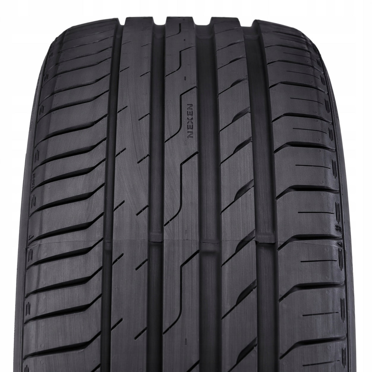 2x SUMMER TYRES 225/40R18 Nexen Nfera Sport 92Y Number of tires offered 2 pcs.