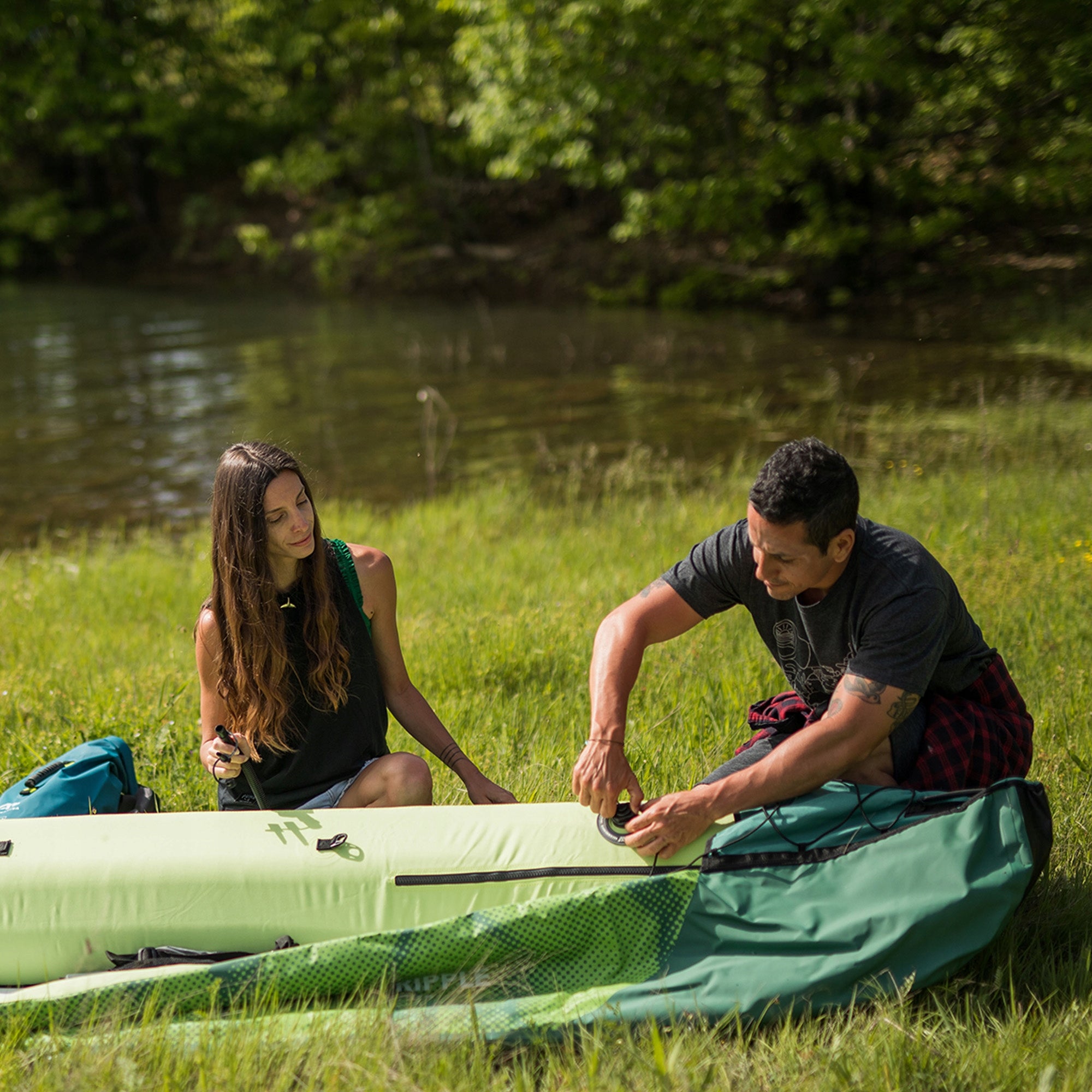 3-Person Pumped Kayak 12'2" Aqua Marina Recreational Canoe Green OS Weight 18.5 kg