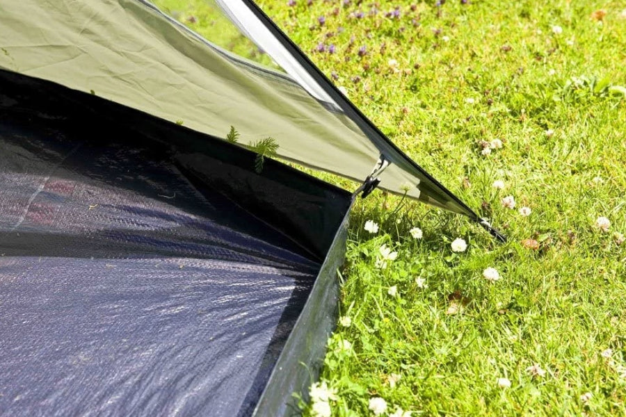3 Person Tent Coleman Coastline 3 Plus Green Additional features pockets sun protection window vestibule ventilation system