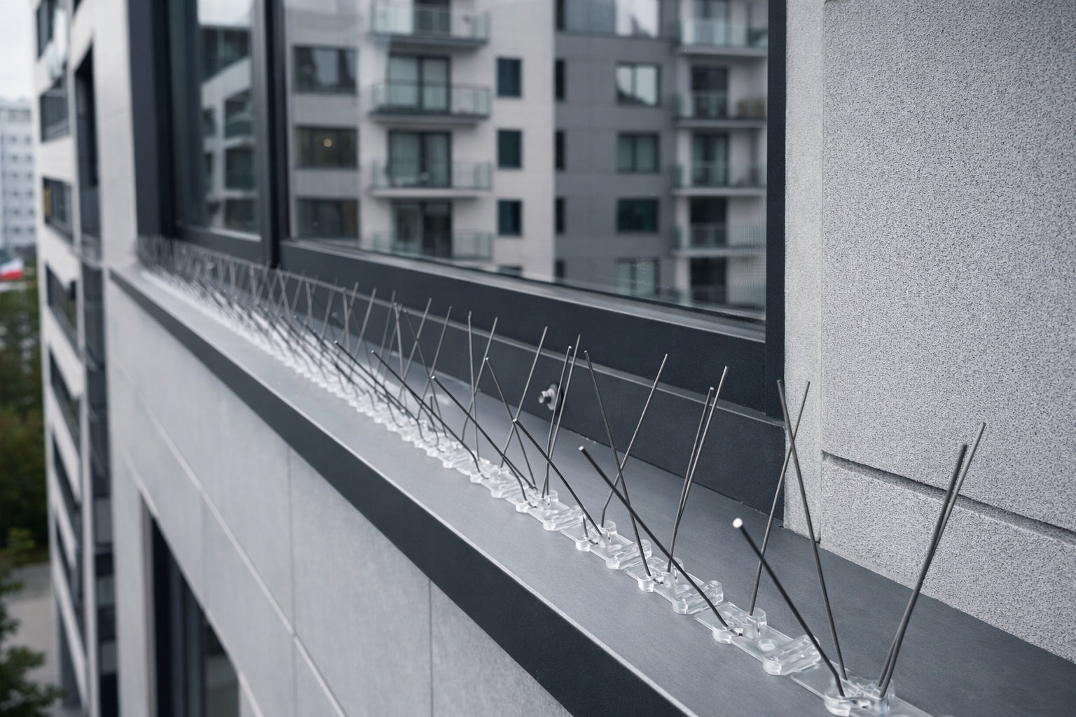 3-ROW SPIKES FOR BIRDS AND PIGEONS 50cm WIDTH OF PROTECTION UP TO 18cm TYPE V Manufacturer code KOLCE PRZECIW PTAKOM I GOŁĘBIOM TYP V