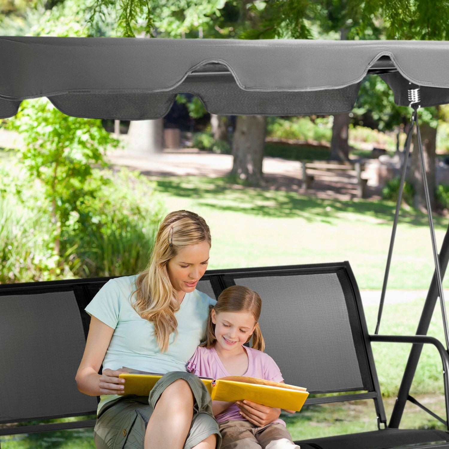 3 SEATER FREESTANDING GARDEN SWING WITH ADJUSTABLE VISOR OUTTEC Kind freestanding