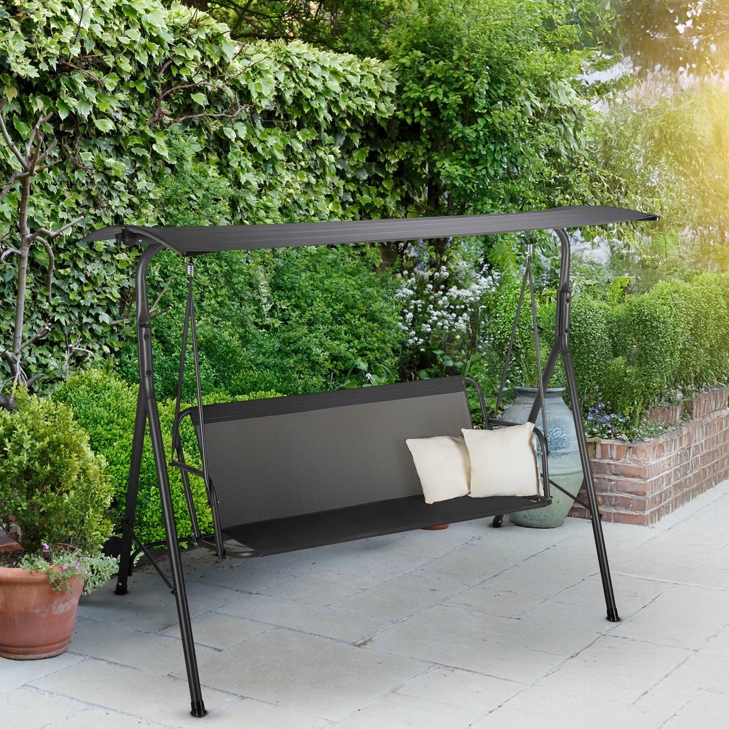 3 SEATER FREESTANDING GARDEN SWING WITH VISOR AND CUSHIONS LUVERNO Product weight with unit packaging 17 kg