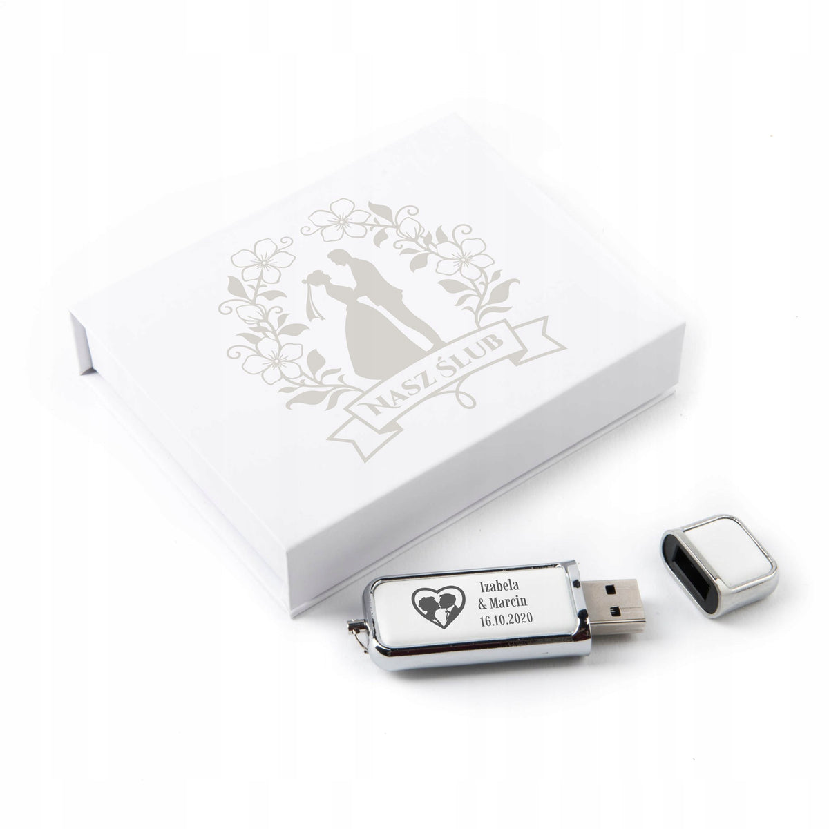 32GB USB 3.0 Leather Flash Drive + White Magnet Box + Engraving for WEDDING