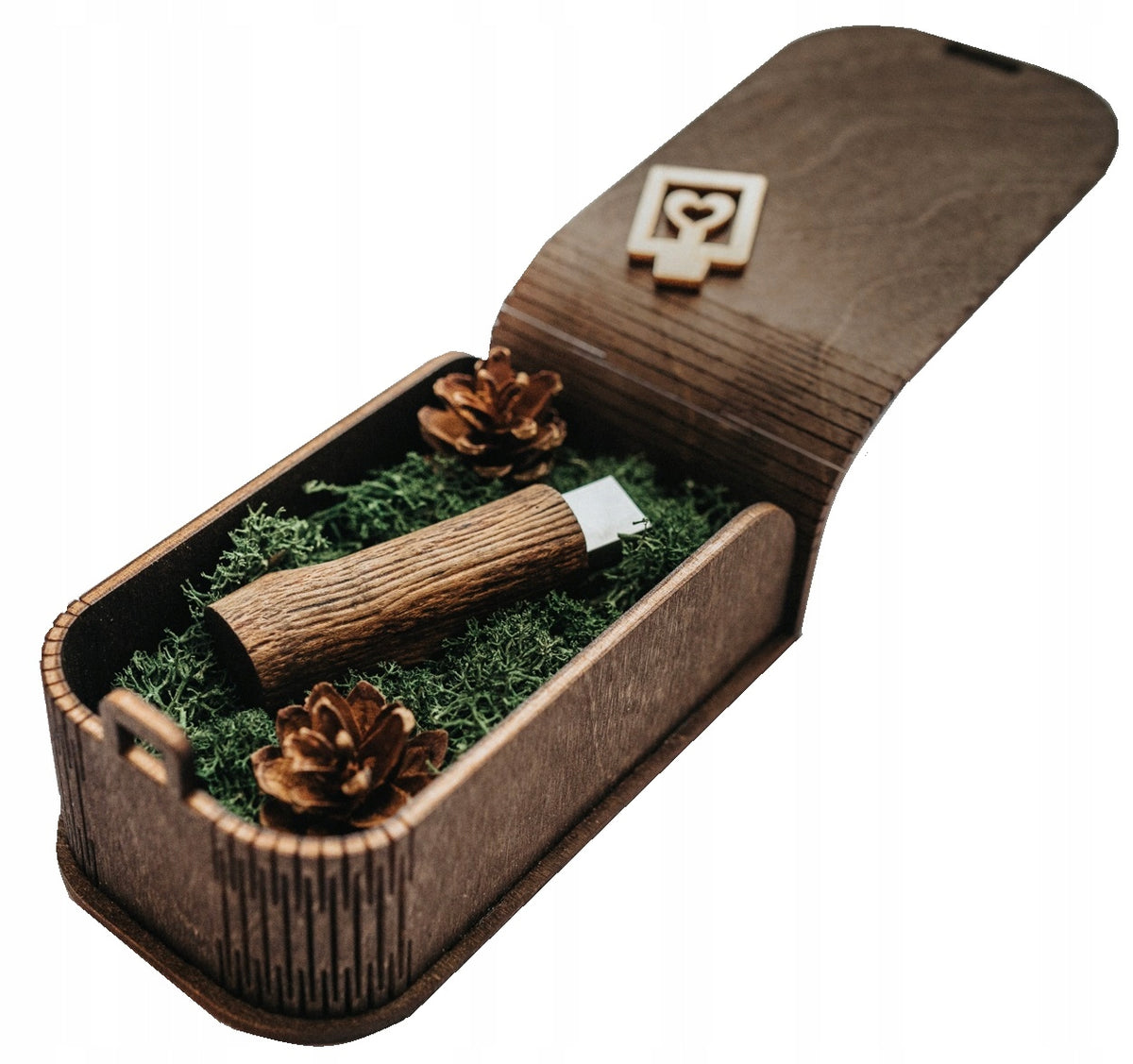 32gb 3.0 flash drive + wooden box + ENGRAVING