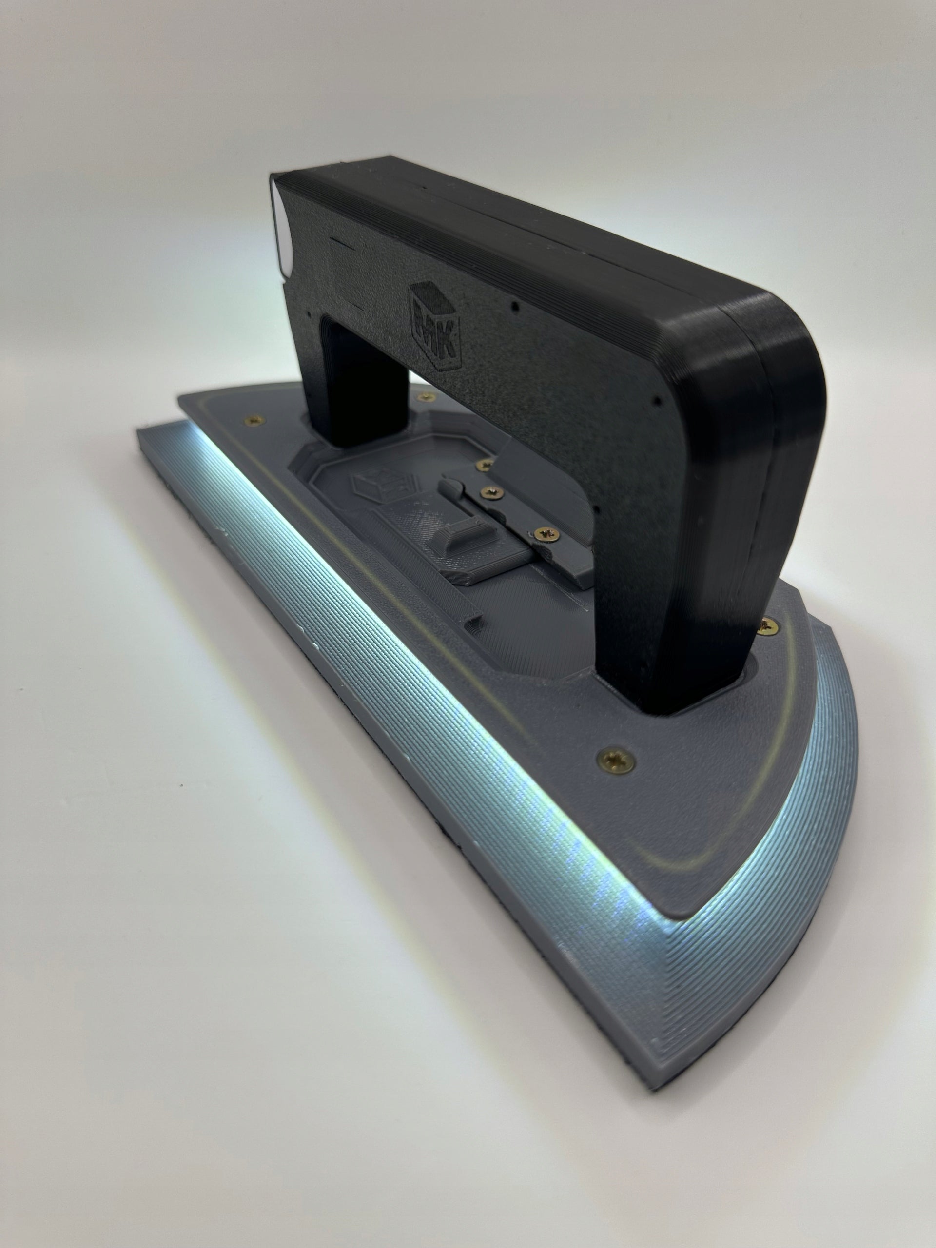 360 LED GRINDER WITH DUST EXTRACTION FOR ACMULATOR SUCTION ADJUSTMENT